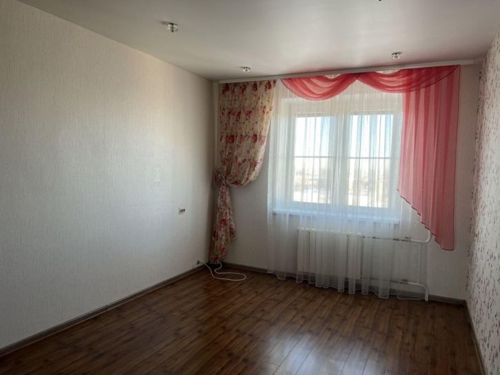 2-комн квартира Октябрьский городок, 7А