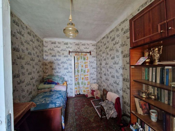 2-комн квартира Асаткина ул, 16