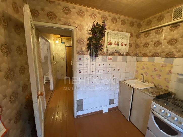 2-комн квартира улица Василисина, 12