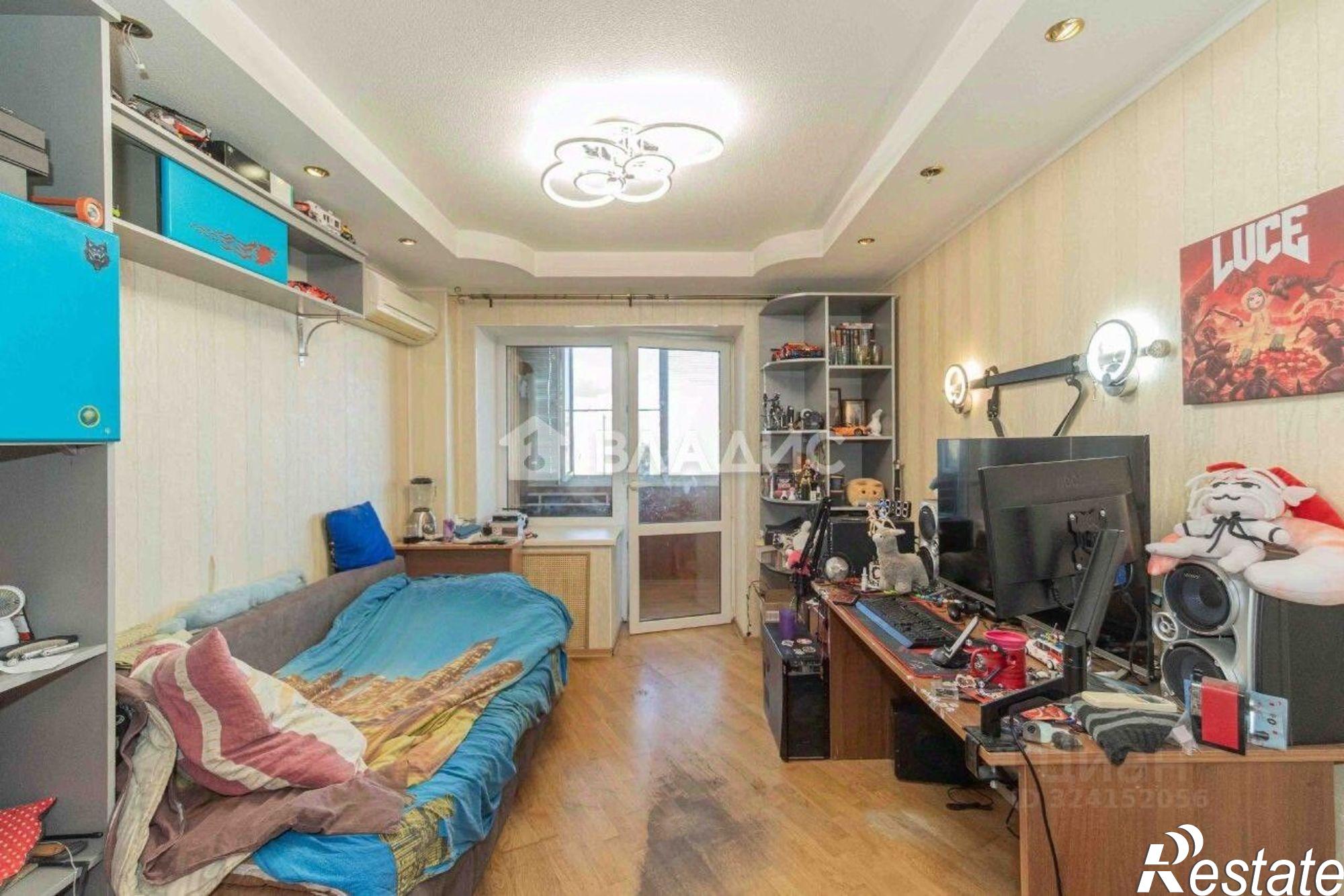 Купить квартиру за 6 350 000 рублей на улица Безыменского, 26А