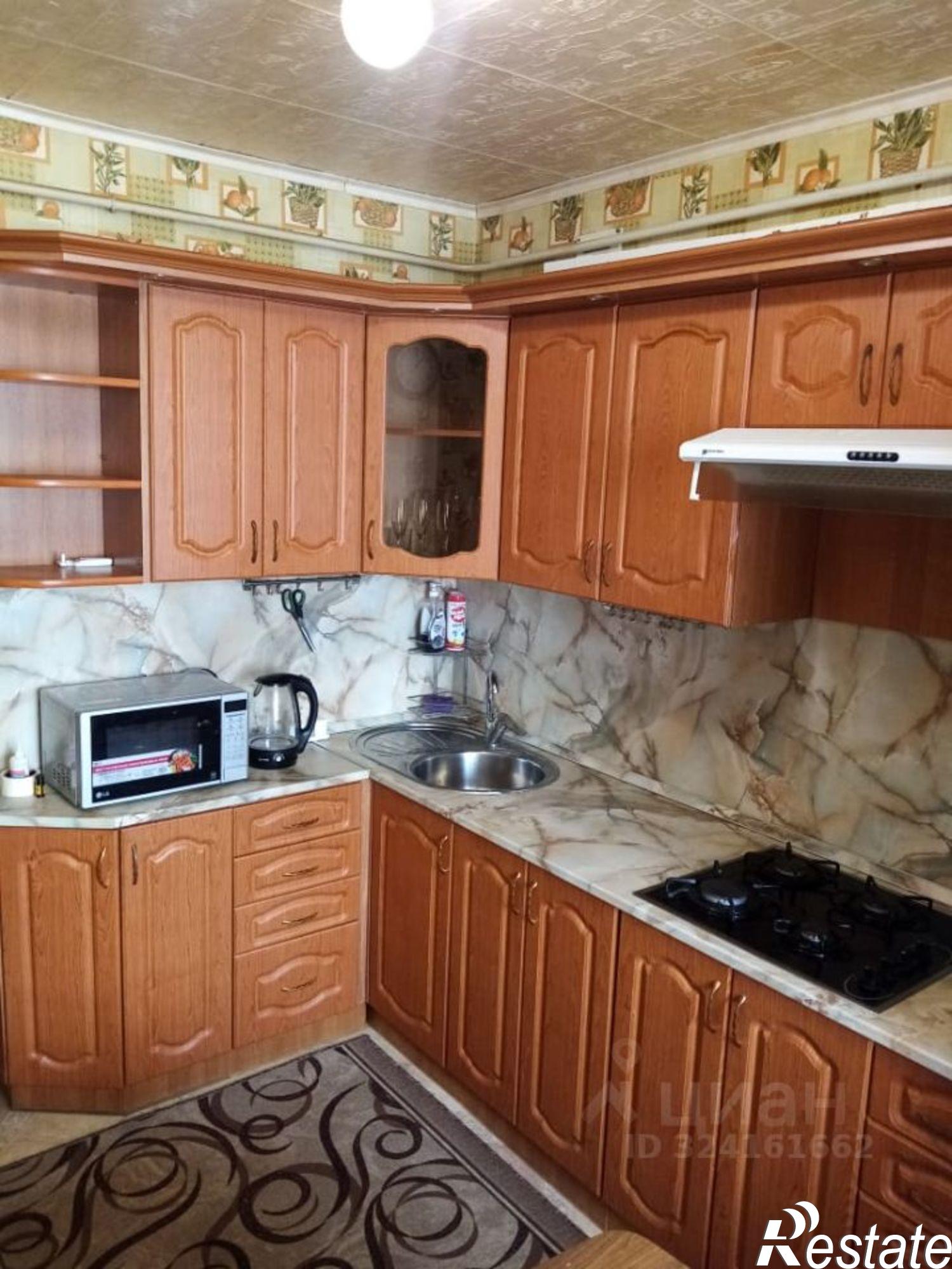 Сдать квартиру за 25 000 рублей на Институтский г-к, 14