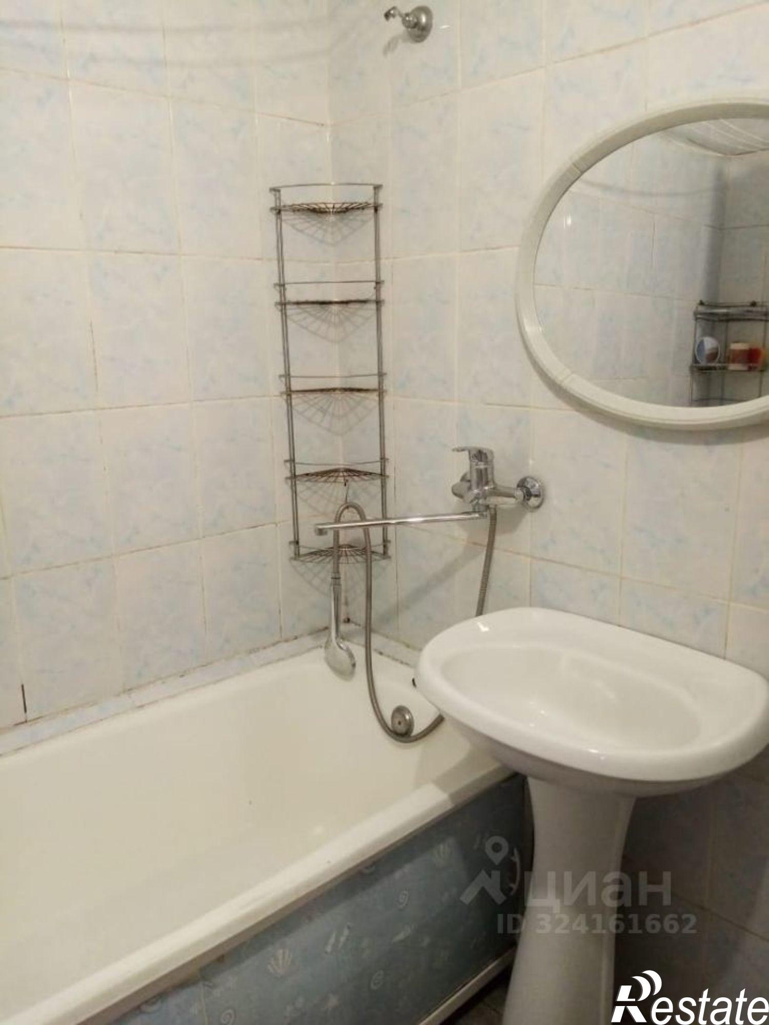 Сдать квартиру за 25 000 рублей на Институтский г-к, 14