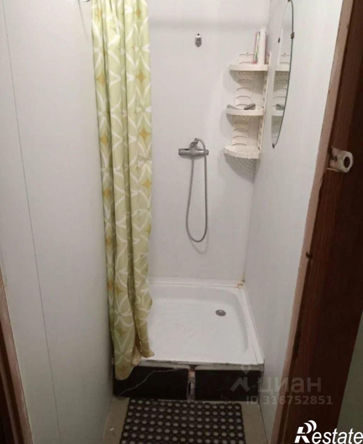 Комната ул 9 Января, 1,  д. 1