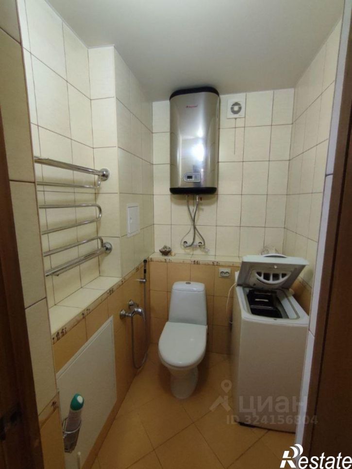 3-комн квартира пр-кт Строителей, 15Е,  д. 15Е