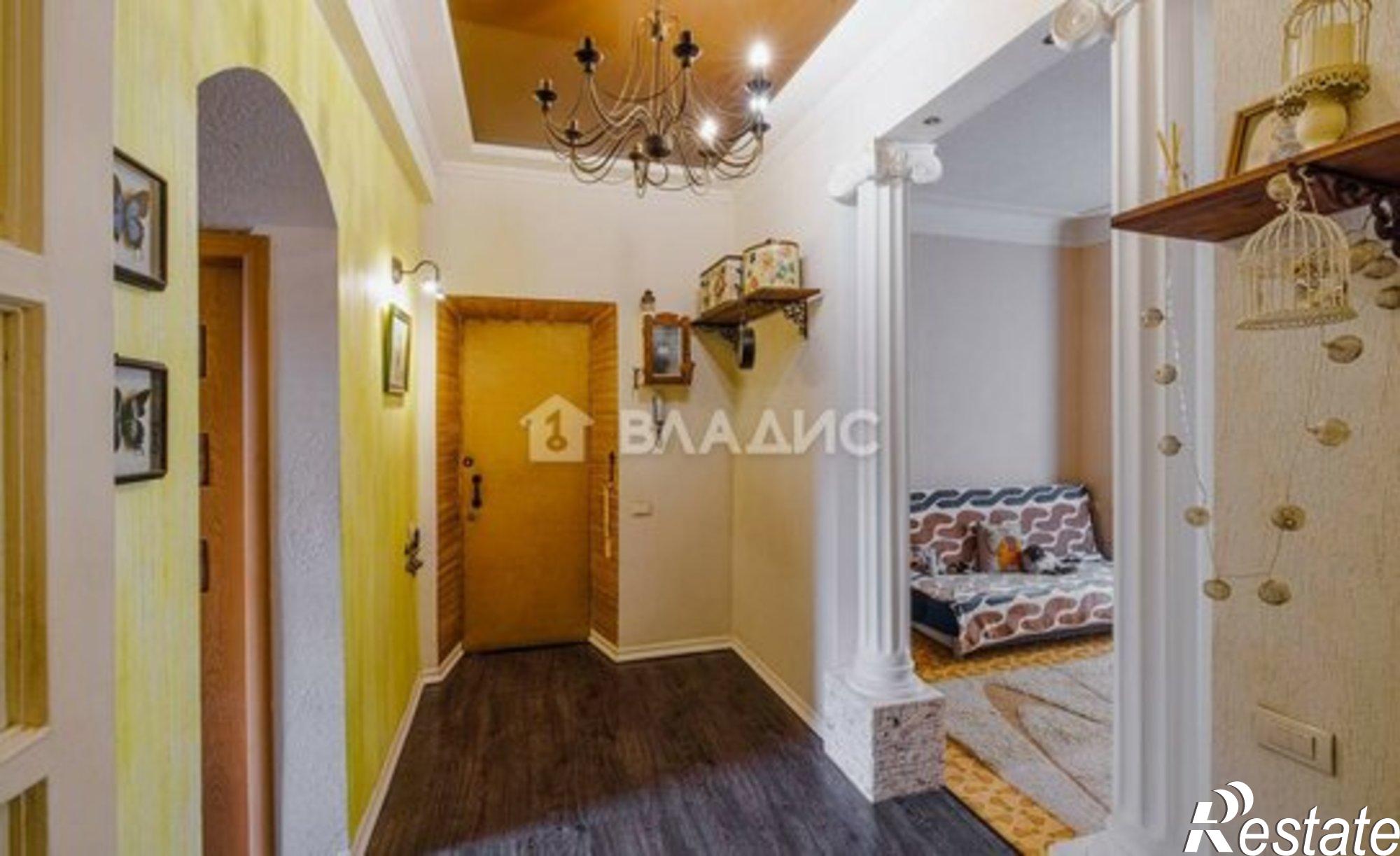 Купить квартиру за 10 500 000 рублей на Дворянская улица, 13