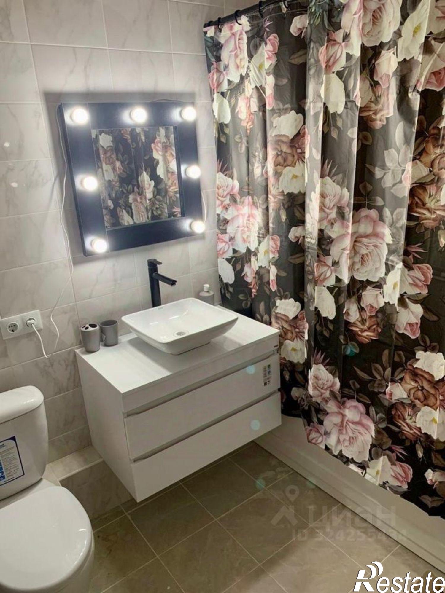 Сдать квартиру за 45 000 рублей на улица Горького, 133А