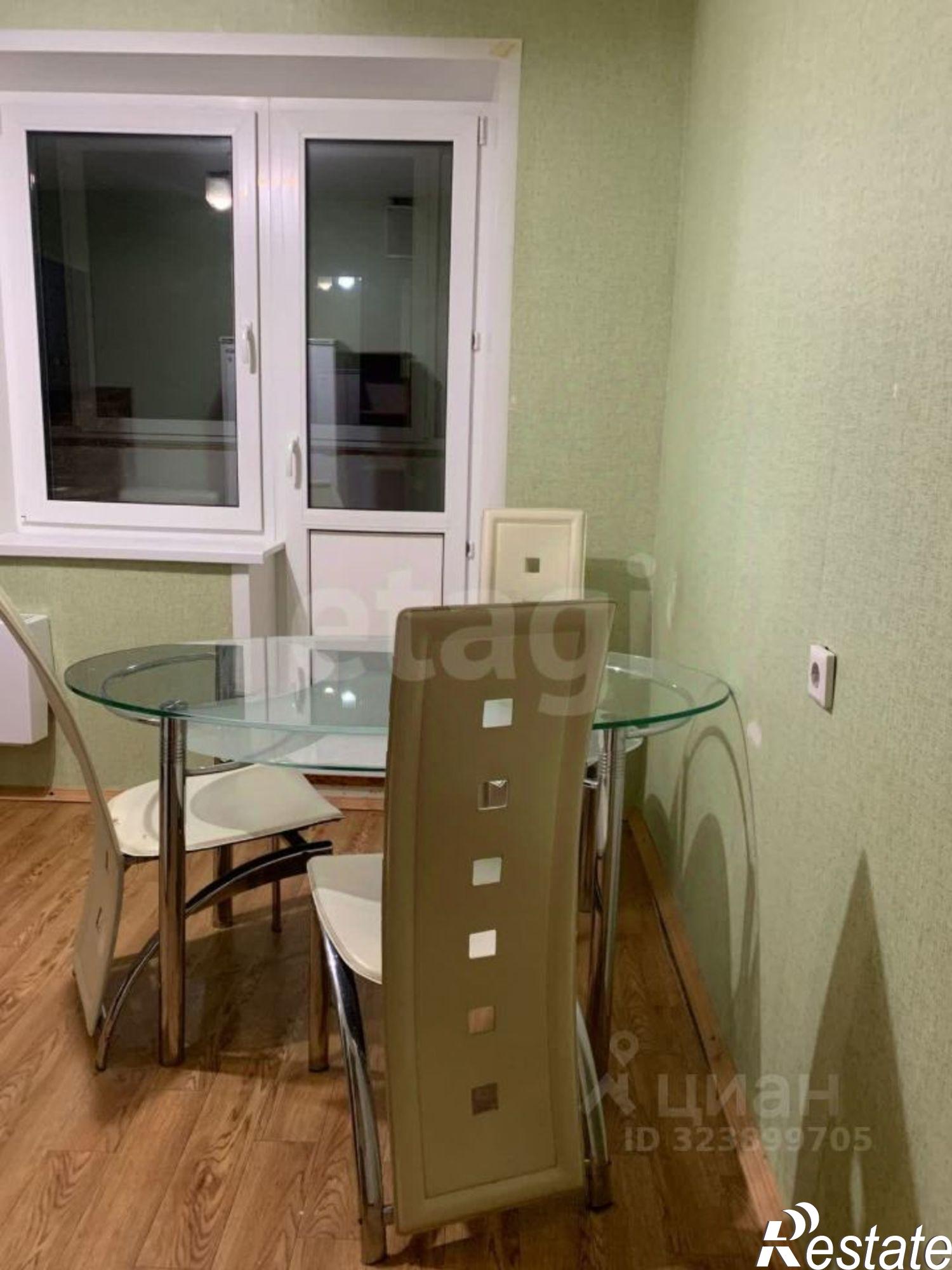 Сдать квартиру за 23 000 рублей на Новгородская улица, 19А