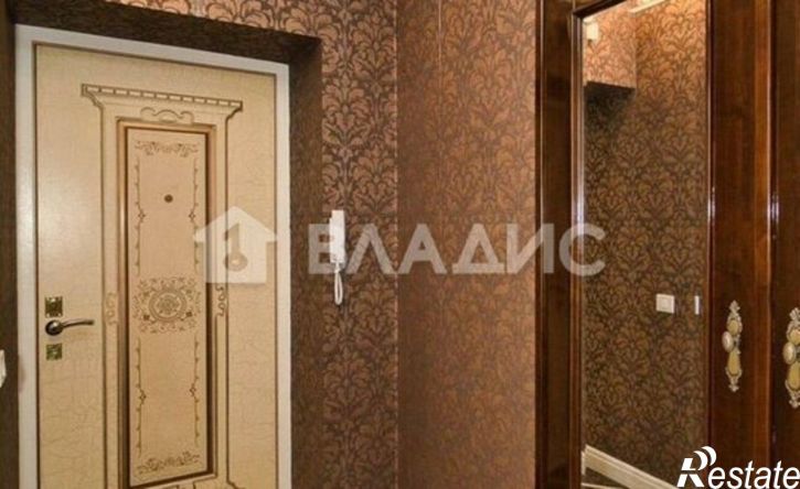 3-комн квартира улица Сакко и Ванцетти, 23,  д. 23