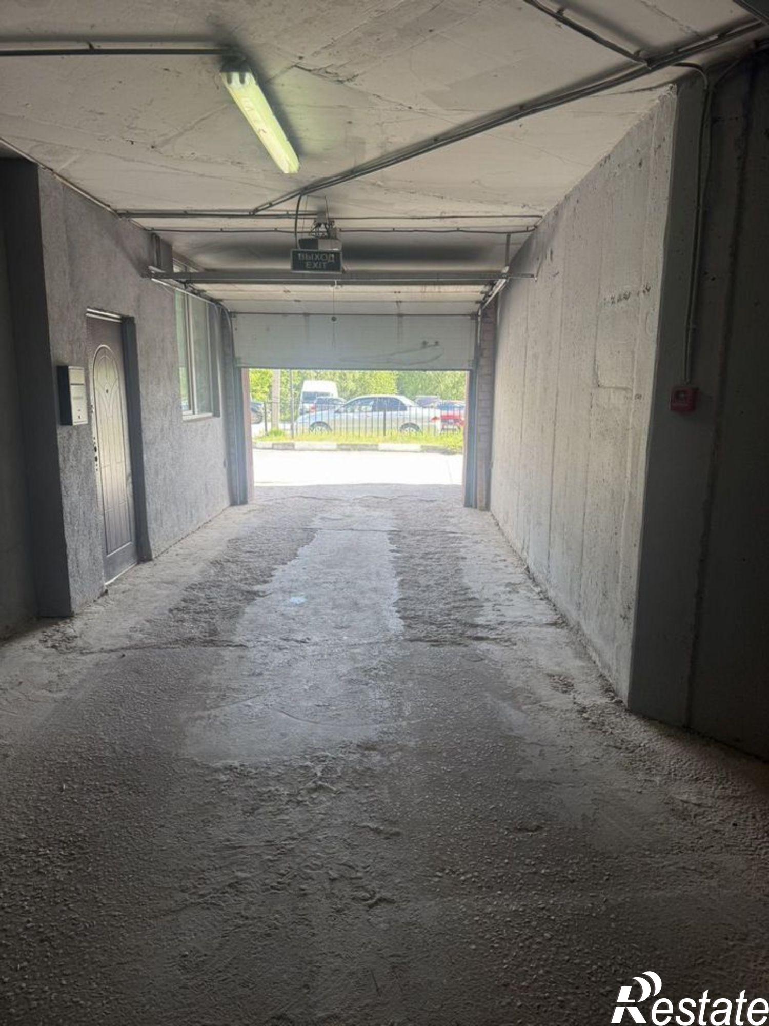 Купить гараж, место в паркинге за 1 750 020 рублей на Октябрьский проспект, 27