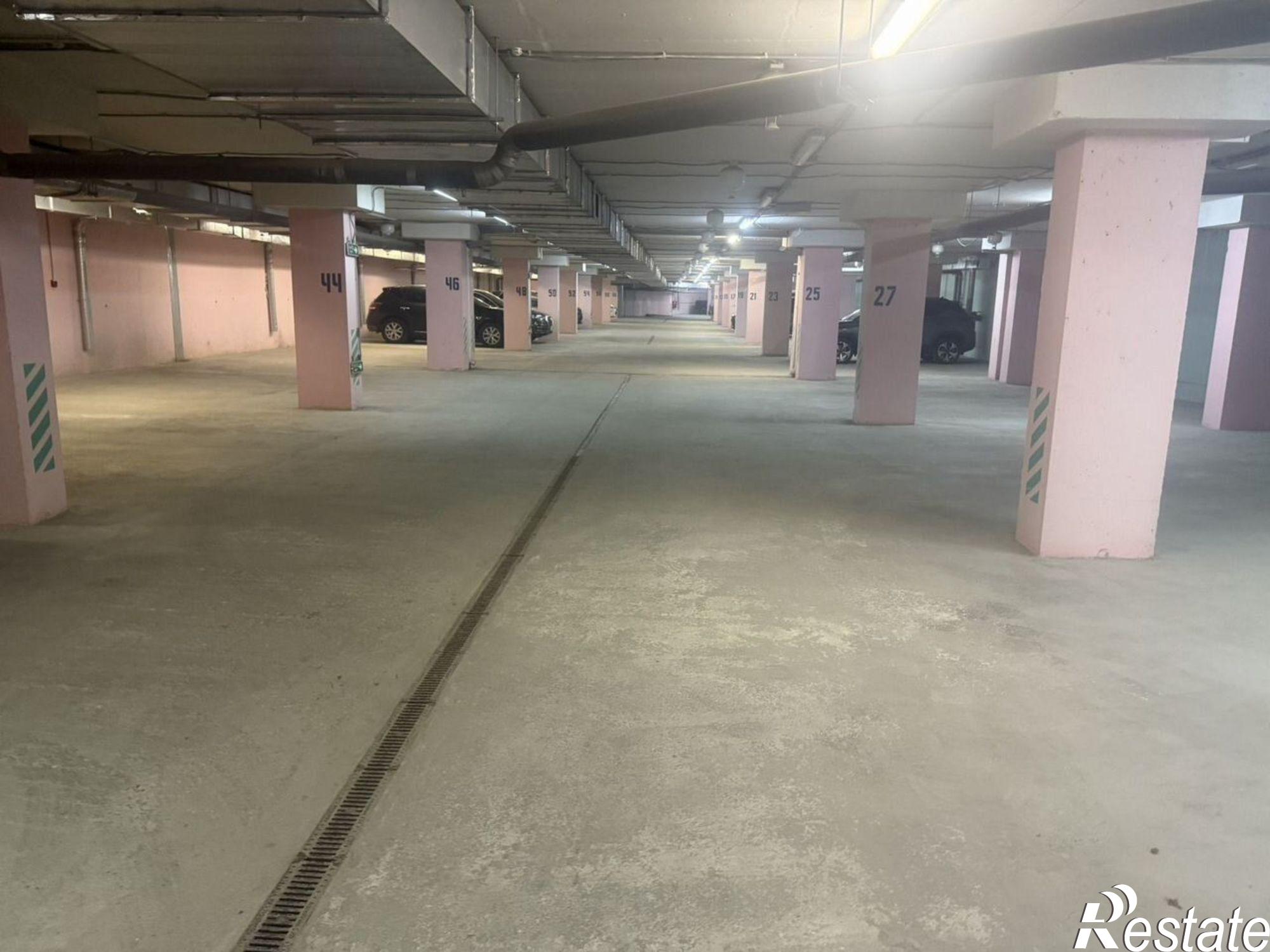 Купить гараж, место в паркинге за 1 750 020 рублей на Октябрьский проспект, 27