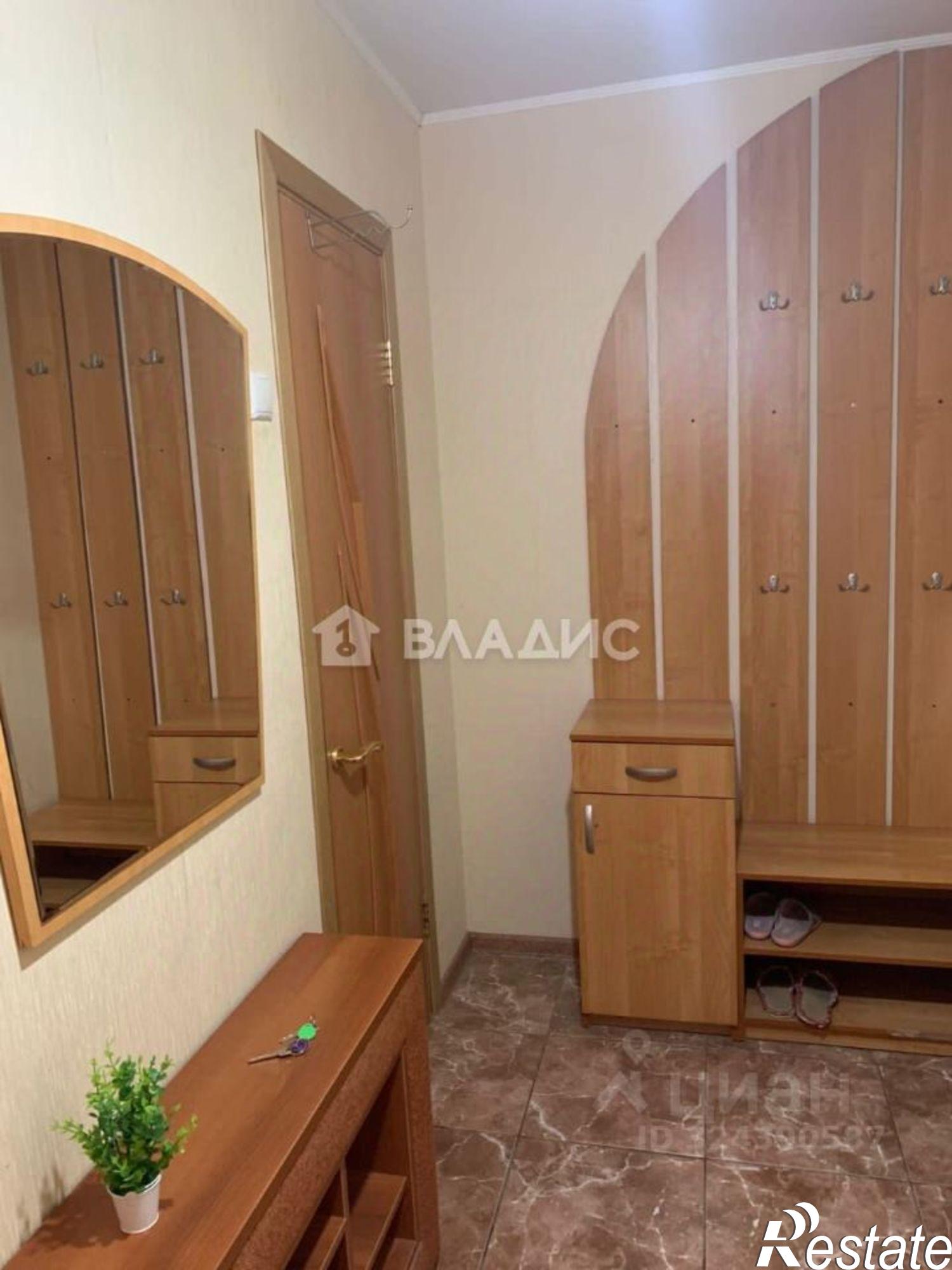 Сдать квартиру за 30 000 рублей на пр-кт Строителей, 15Е