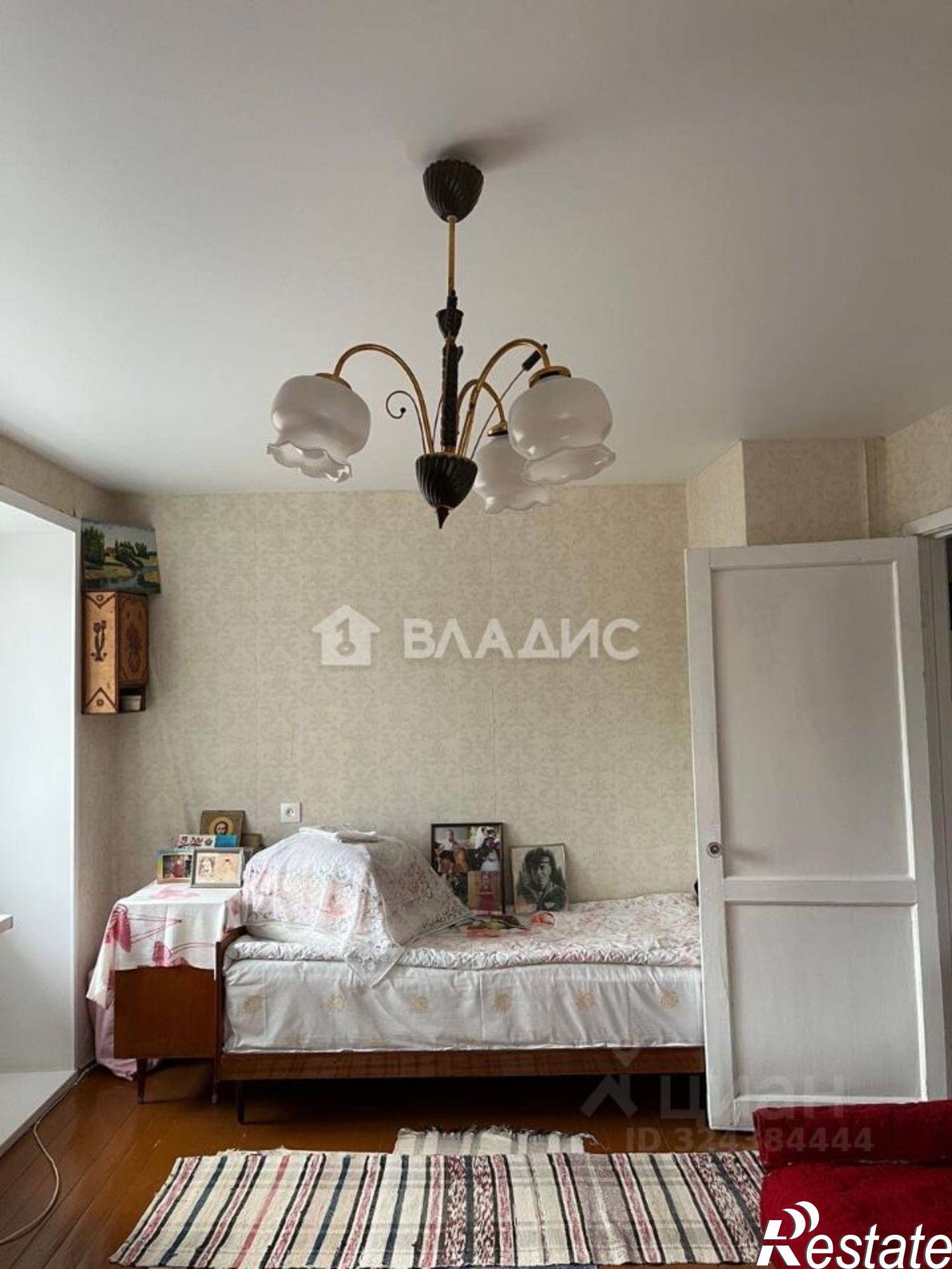 Сдать квартиру за 18 000 рублей на ул Почаевская, 26