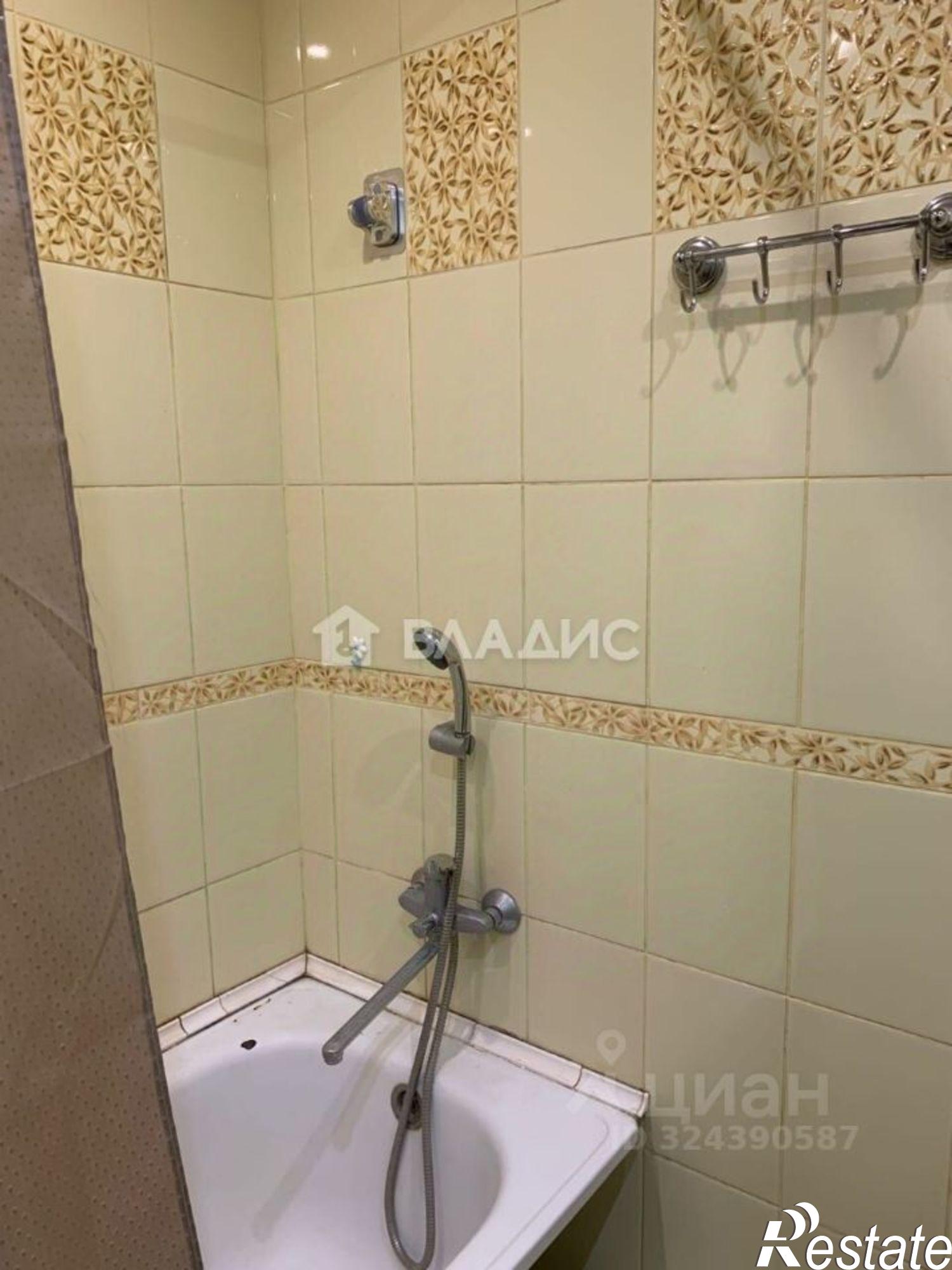 Сдать квартиру за 30 000 рублей на пр-кт Строителей, 15Е