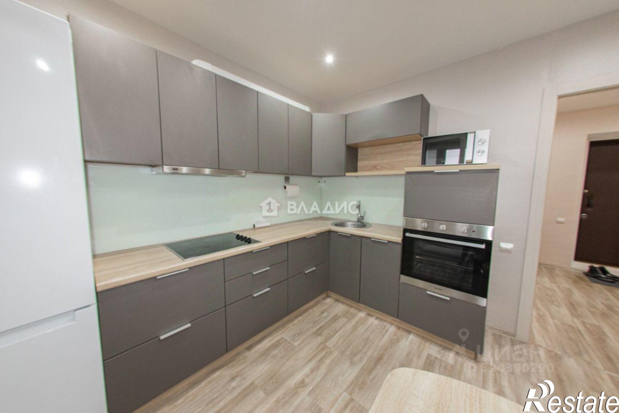 Сдать квартиру за 28 000 рублей на ул Тихонравова, 11