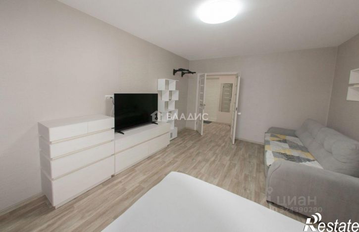 1-комн квартира ул Тихонравова, 11,  д. 11