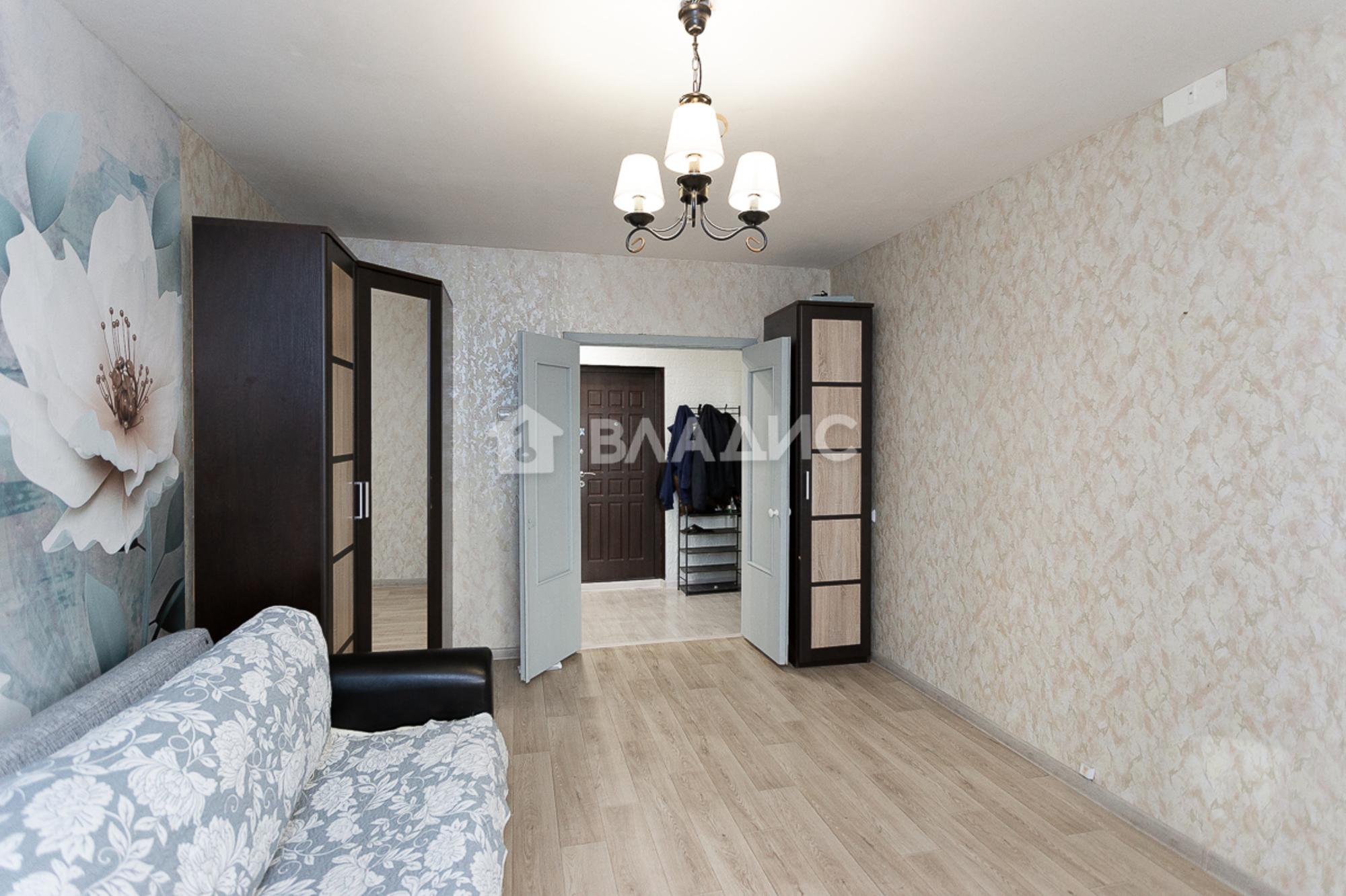 Купить квартиру за 4 290 000 рублей на улица Нижняя Дуброва