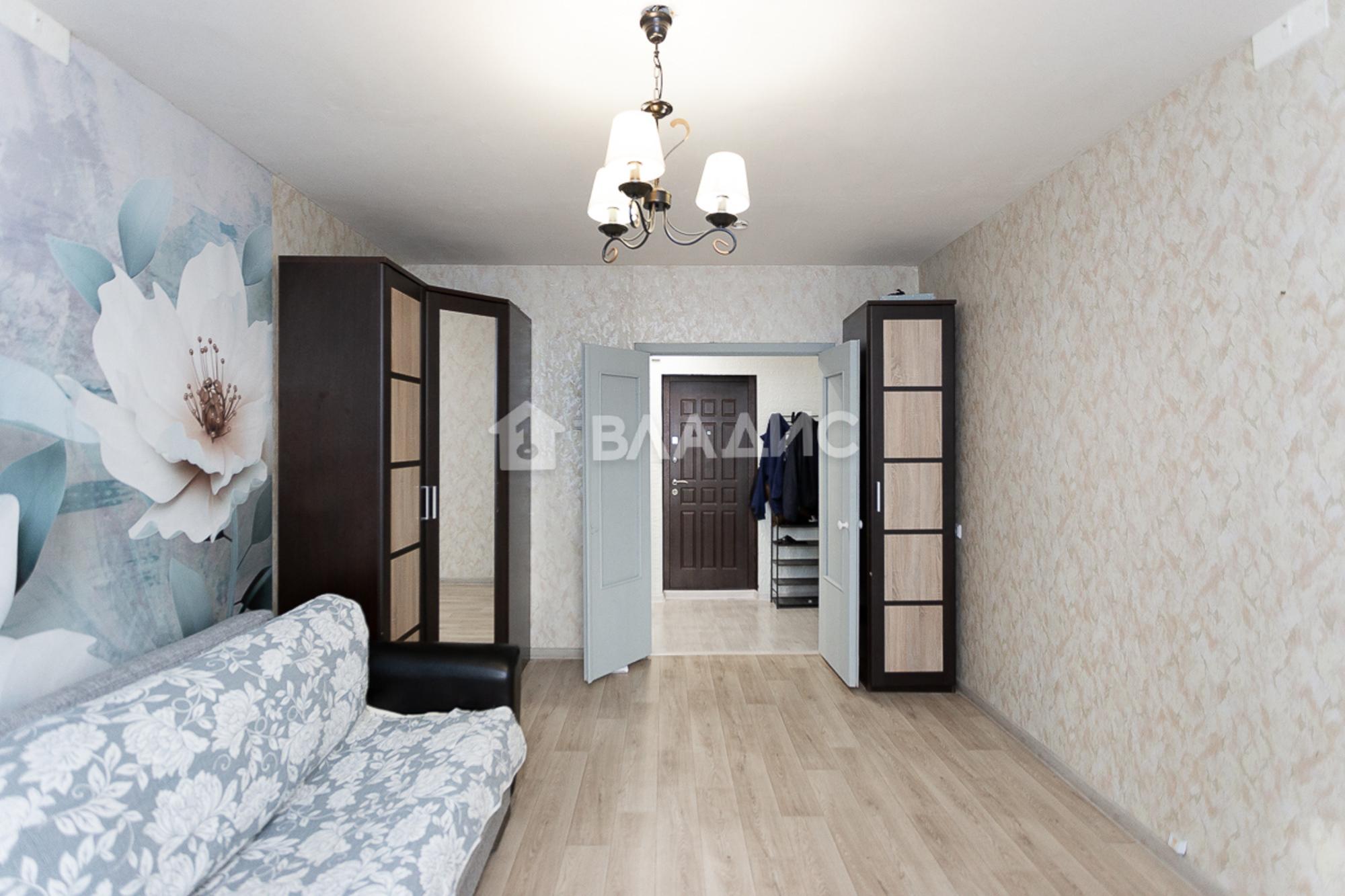 Купить квартиру за 4 290 000 рублей на улица Нижняя Дуброва