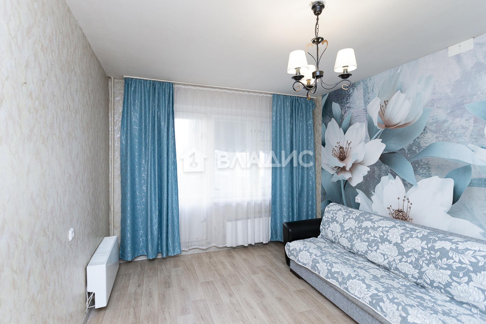 Купить квартиру за 4 290 000 рублей на улица Нижняя Дуброва