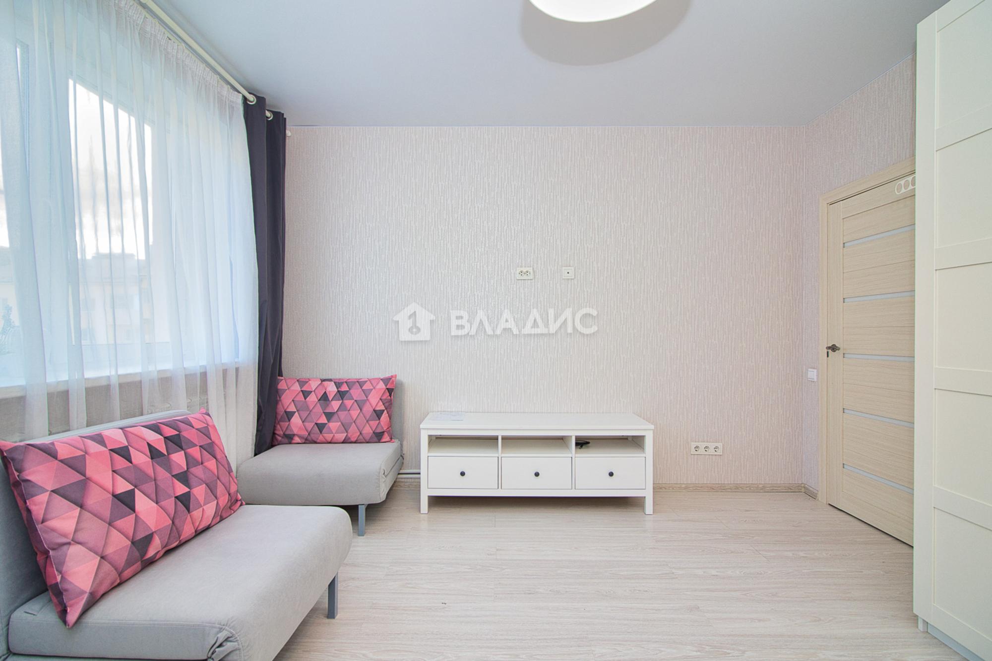 Купить квартиру за 3 650 000 рублей на Бородинская улица