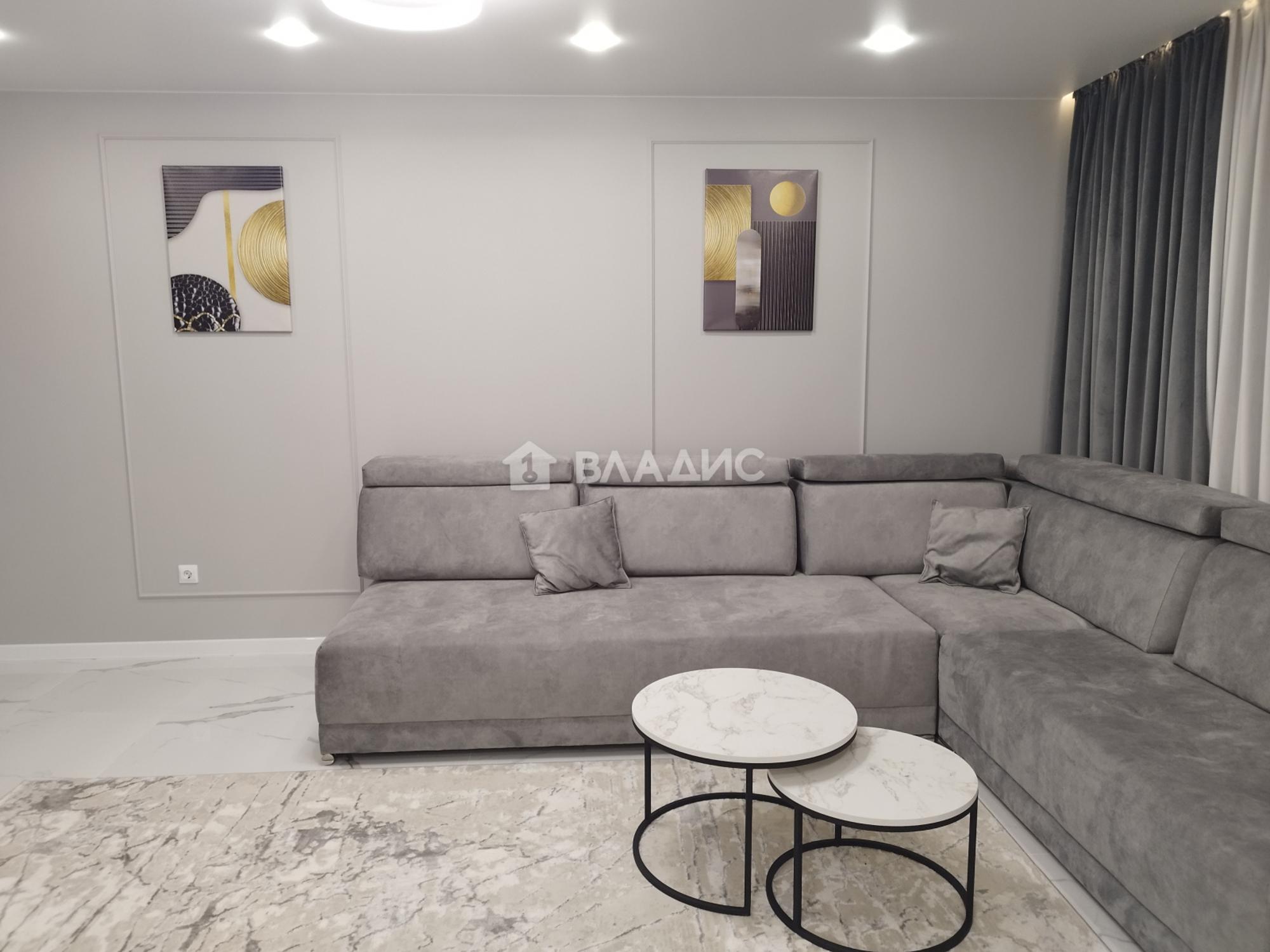 Купить квартиру за 12 850 000 рублей на проспект Строителей