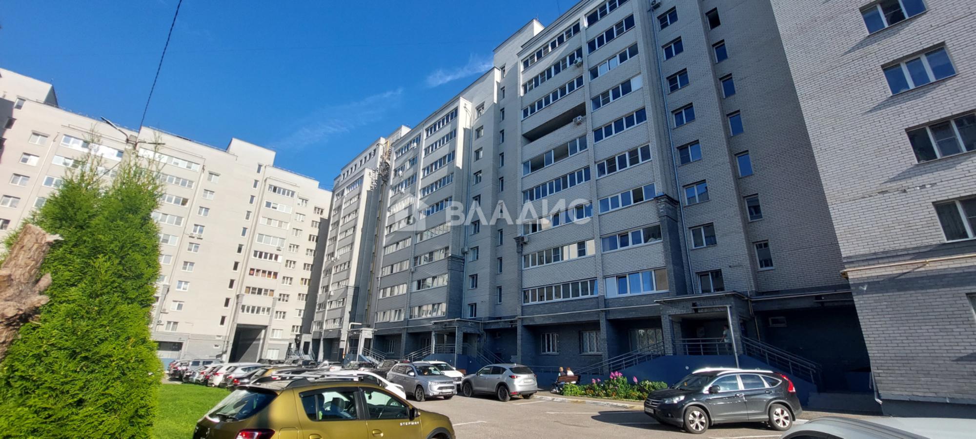 Купить квартиру за 5 900 000 рублей на улица Сурикова