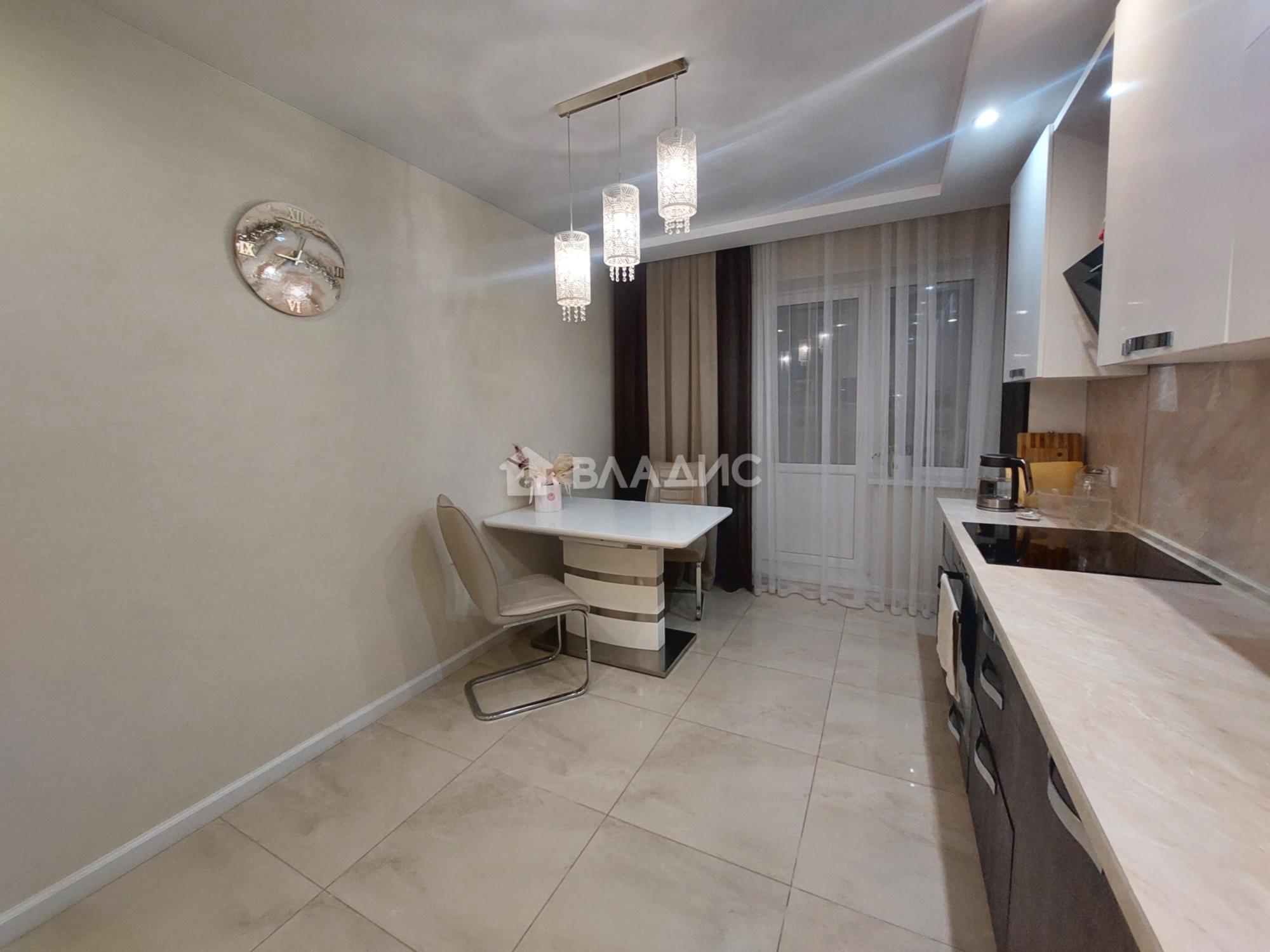 Купить квартиру за 10 700 000 рублей на улица Нижняя Дуброва