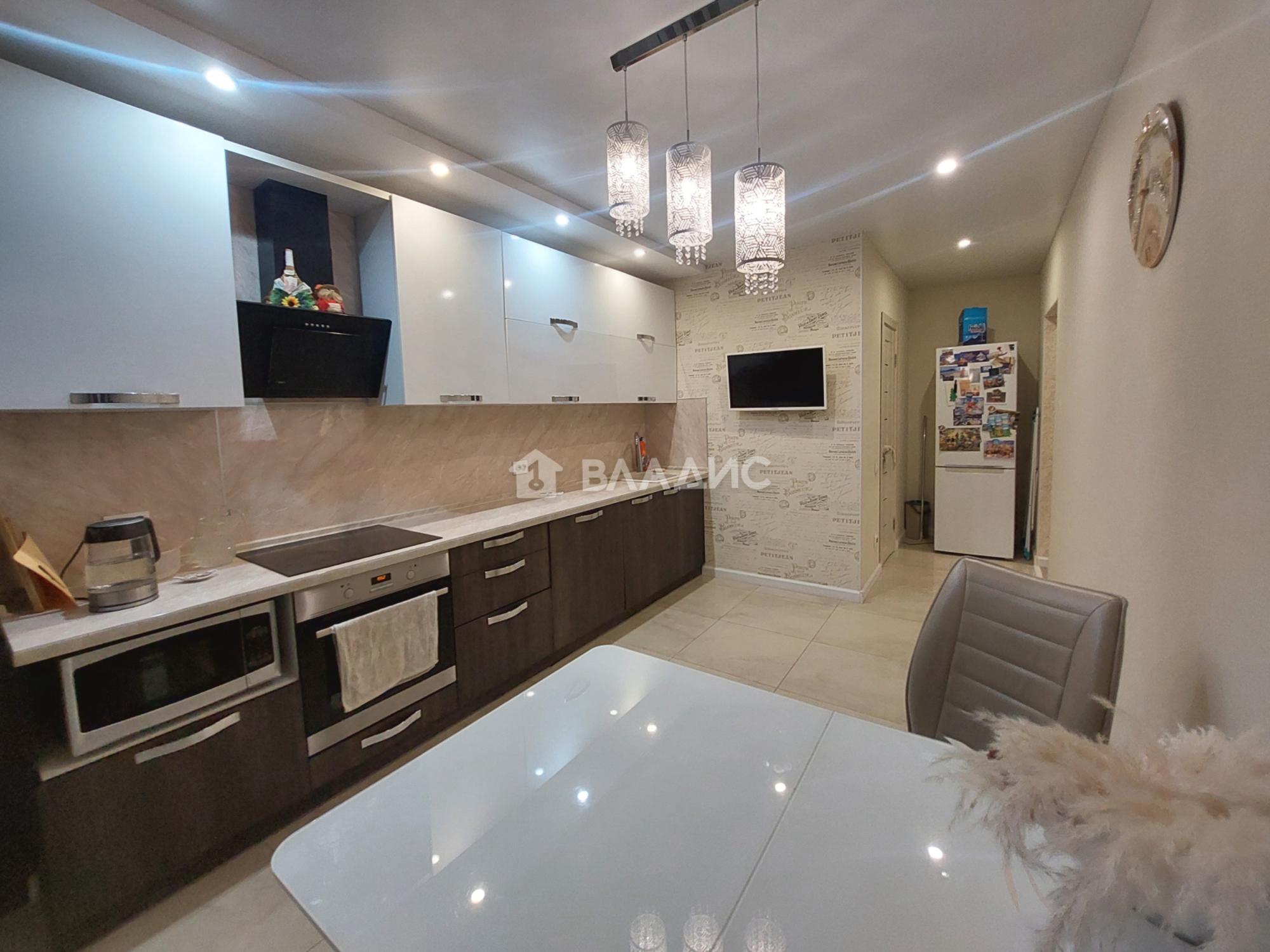 Купить квартиру за 10 700 000 рублей на улица Нижняя Дуброва