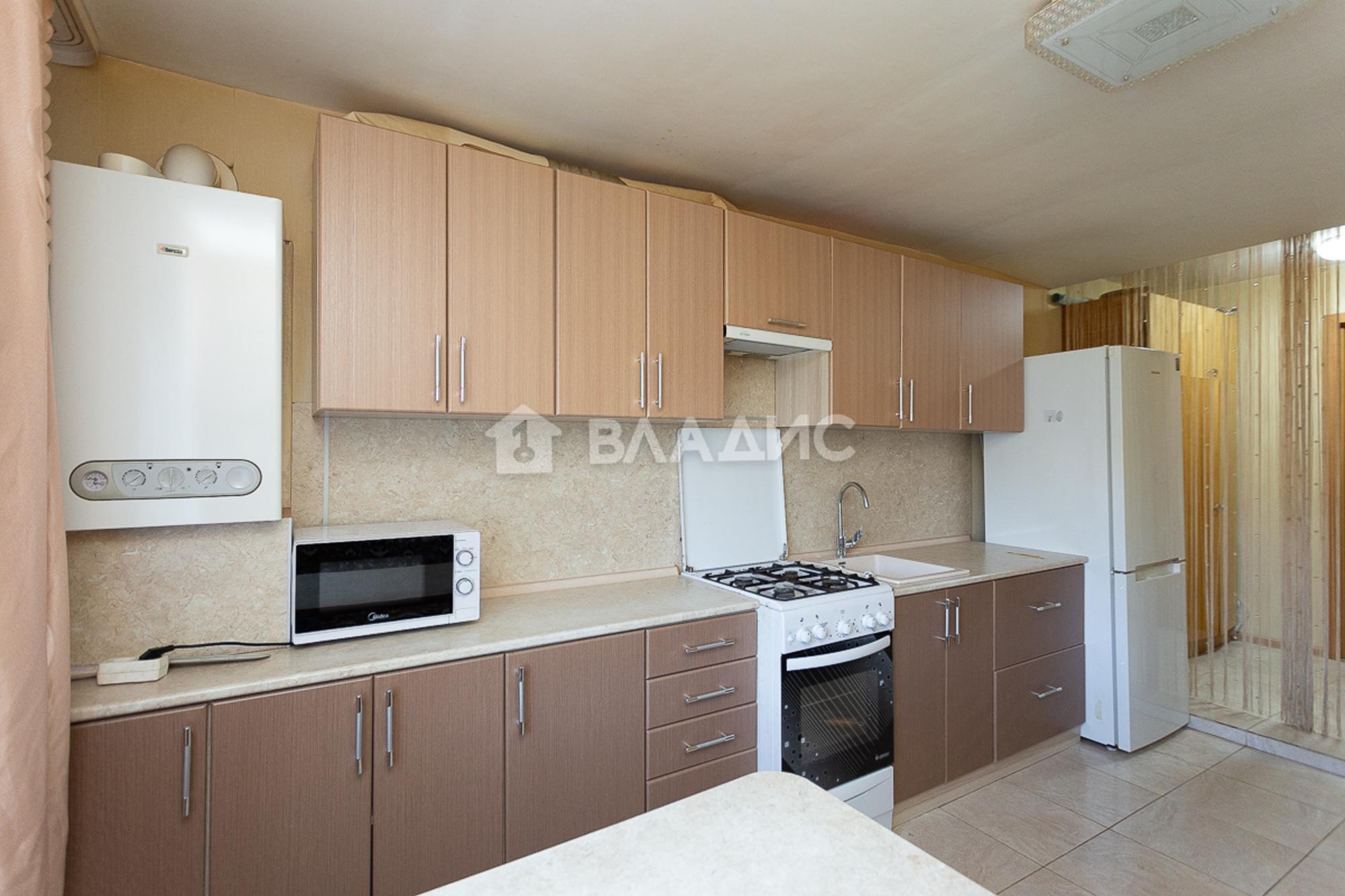 Купить квартиру за 3 999 000 рублей на Вишнёвая улица