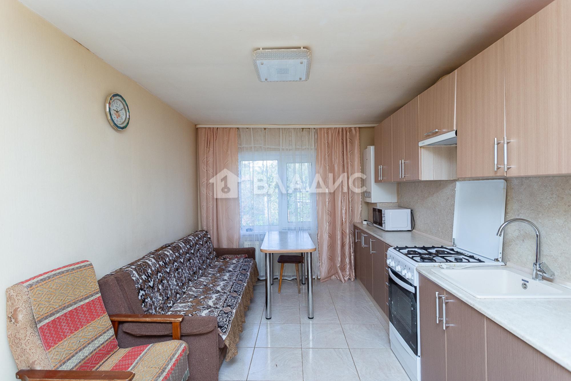 Купить квартиру за 3 999 000 рублей на Вишнёвая улица