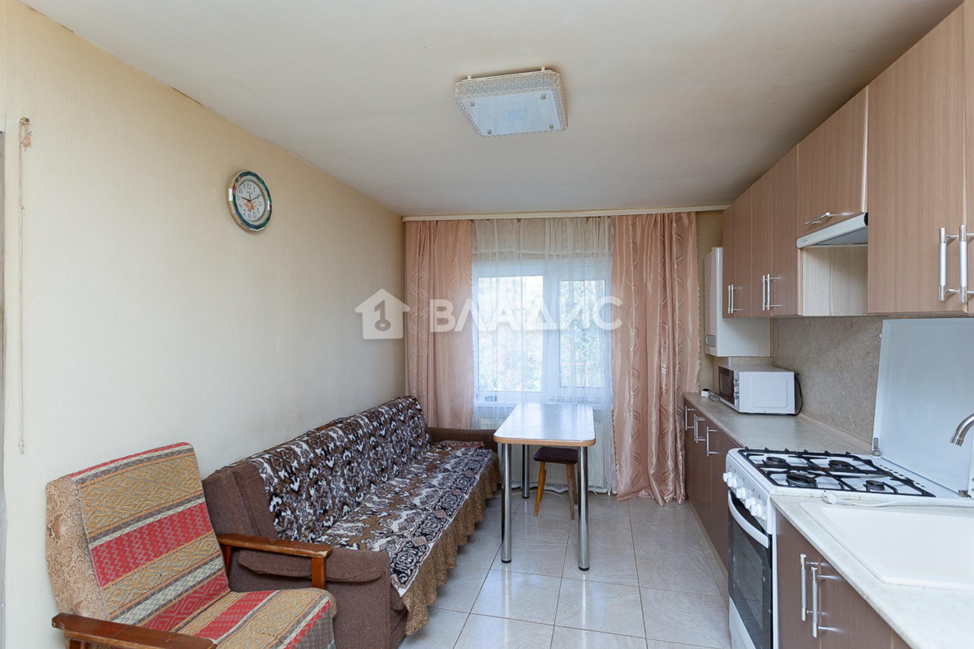 Купить квартиру за 3 999 000 рублей на Вишнёвая улица