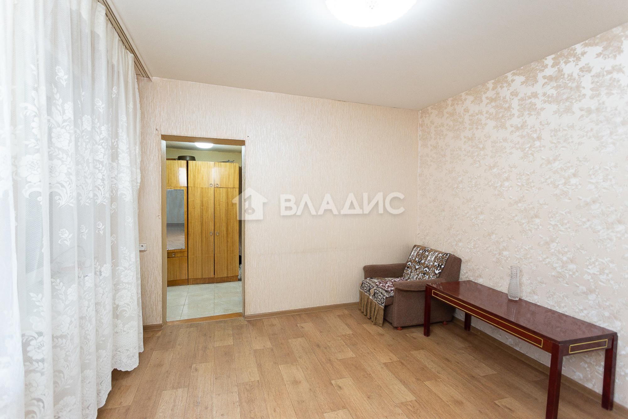 Купить квартиру за 3 999 000 рублей на Вишнёвая улица