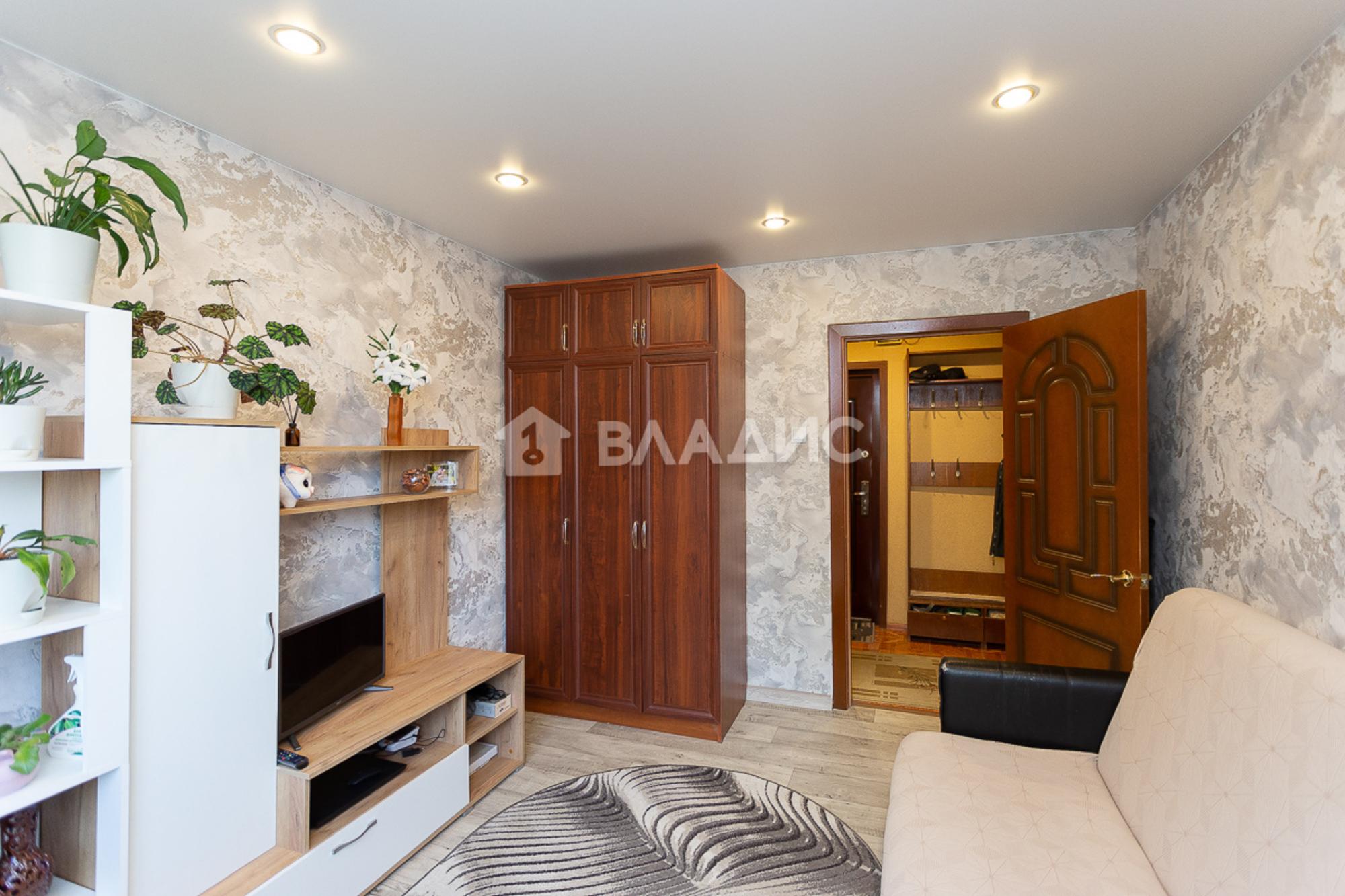 Купить квартиру за 6 400 000 рублей на улица Безыменского