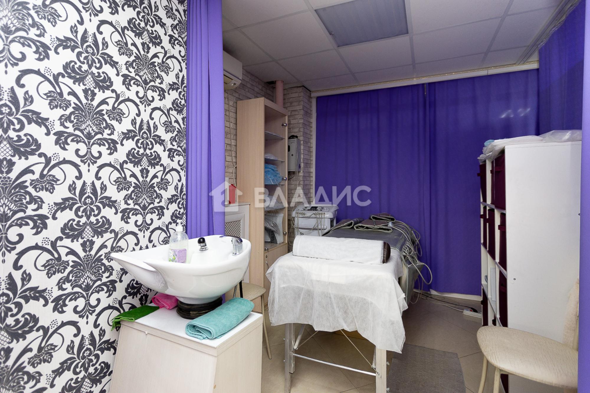 Купить помещение свободного назначения за 4 200 000 рублей на Добросельская улица