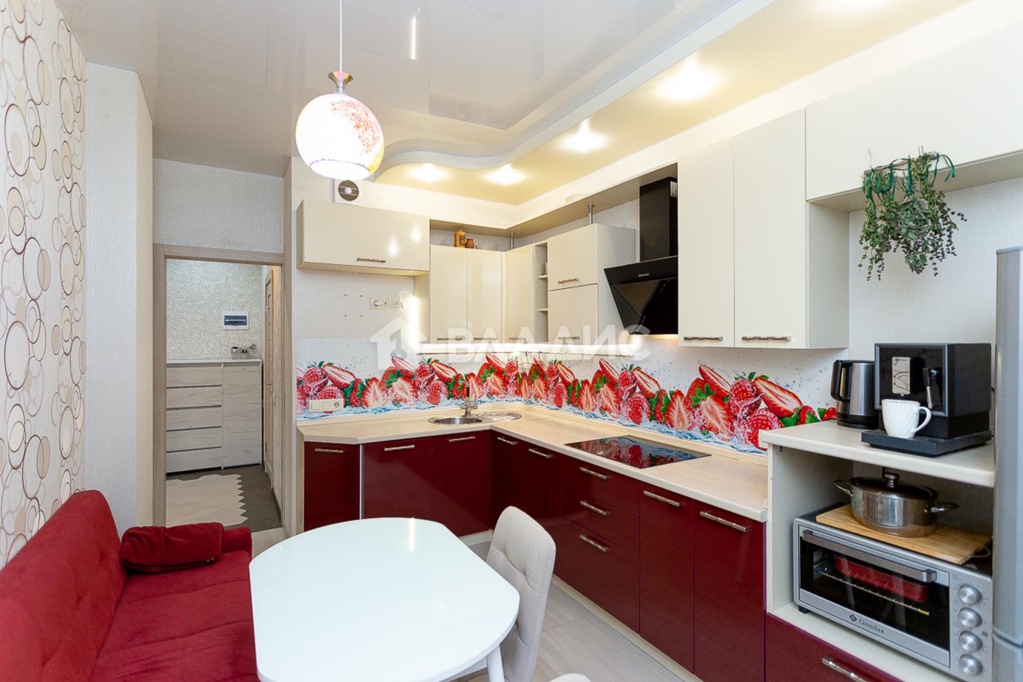 Купить квартиру за 5 480 000 рублей на улица Нижняя Дуброва