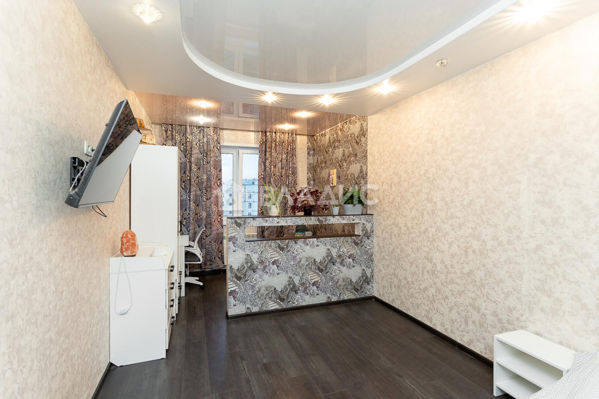 Купить квартиру за 5 480 000 рублей на улица Нижняя Дуброва