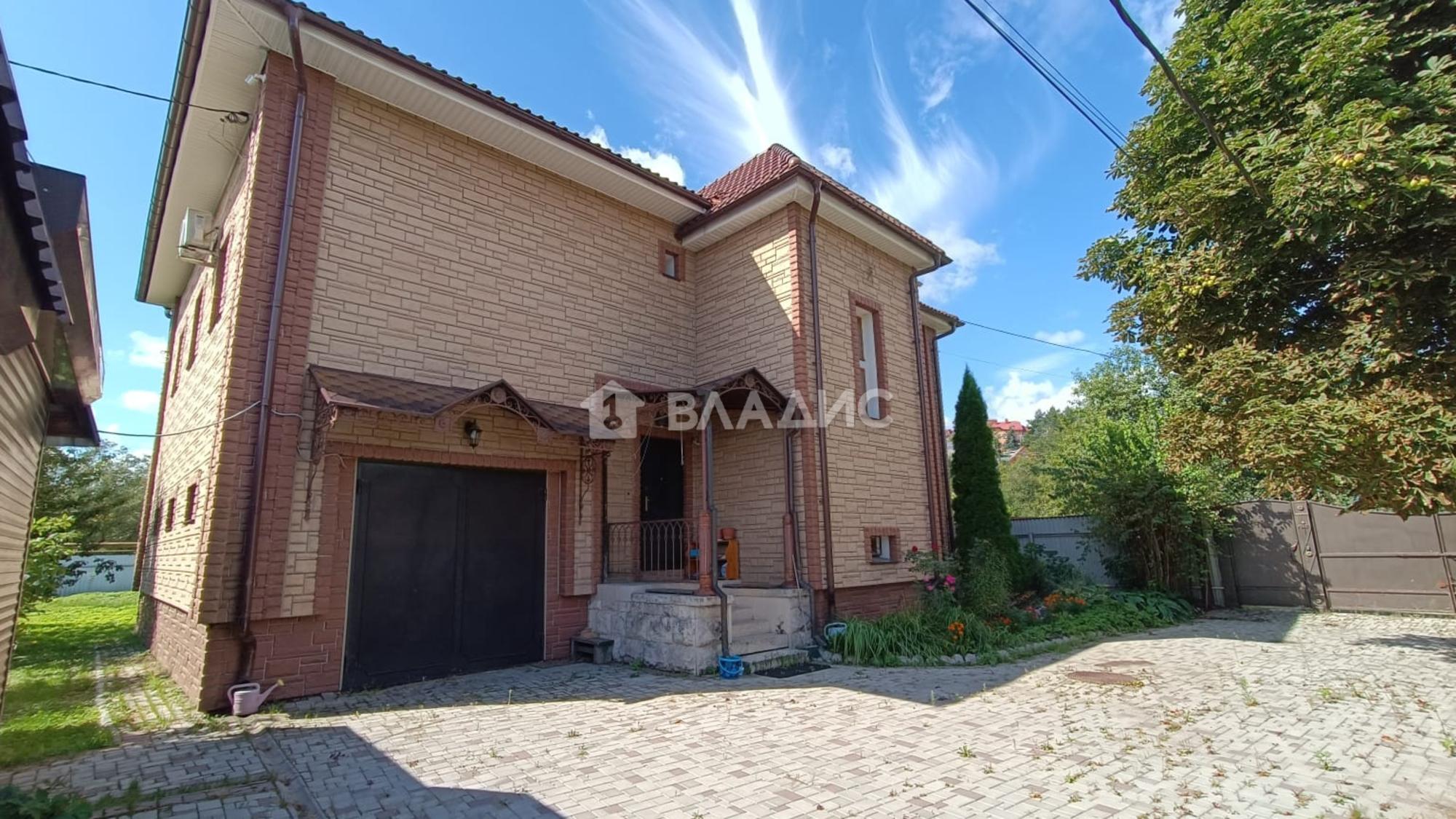 Купить дачу, дом, коттедж за 33 500 000 рублей на Старо-Гончарная улица