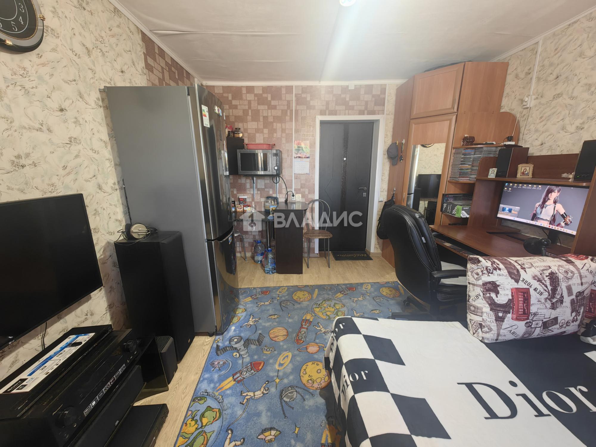 Купить комнату за 1 450 000 рублей на улица Каманина