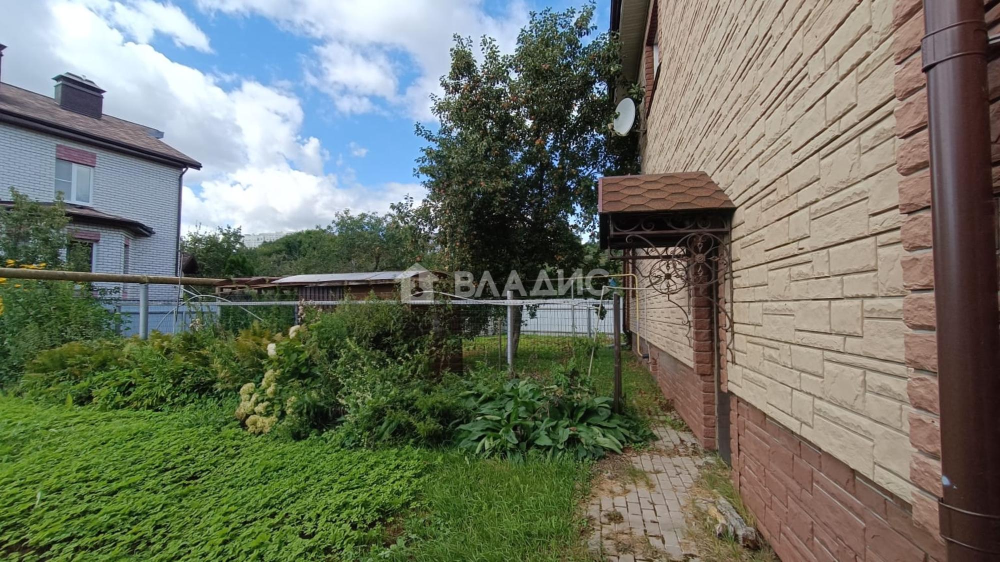 Купить дачу, дом, коттедж за 33 500 000 рублей на Старо-Гончарная улица