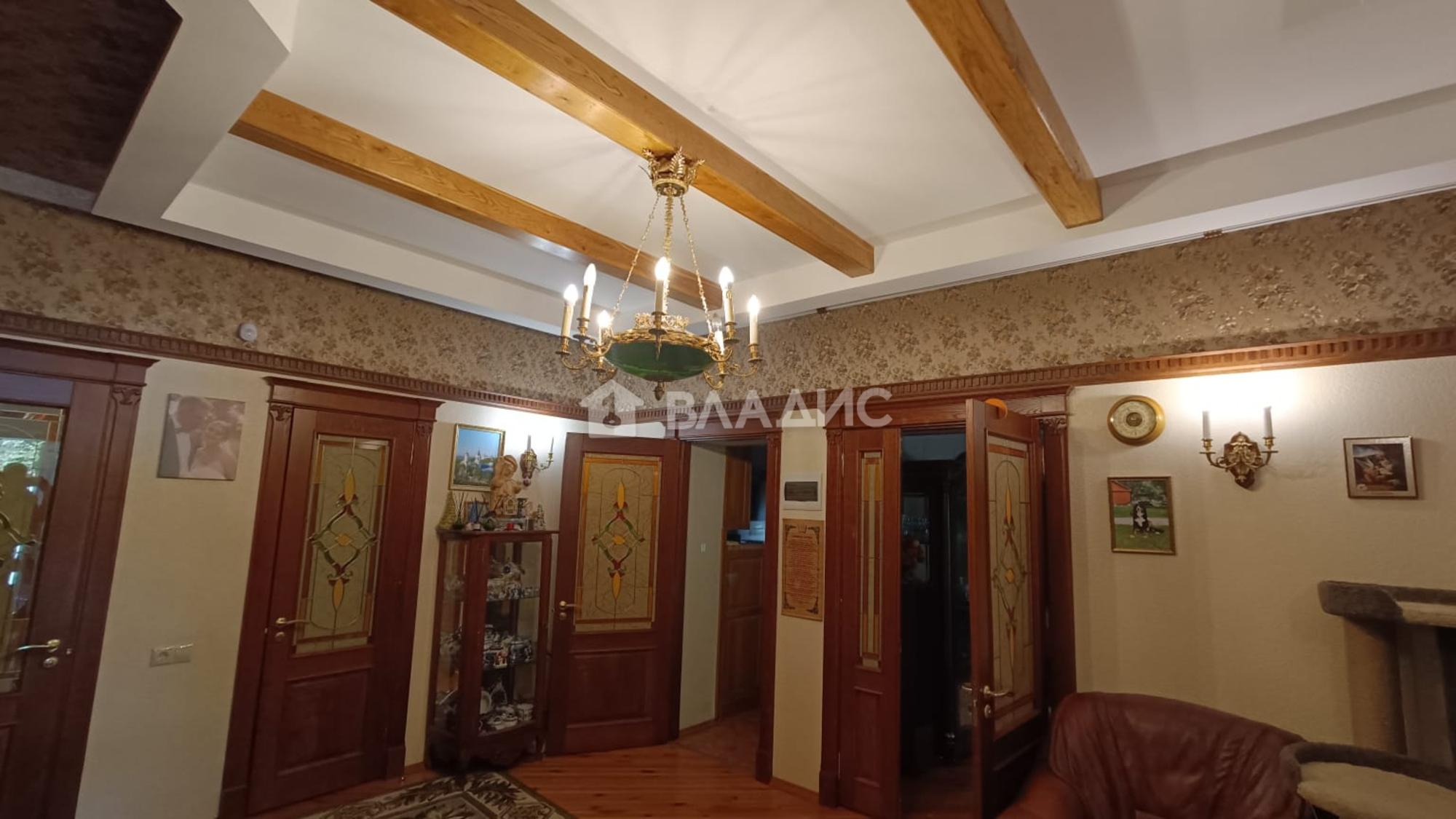 Купить дачу, дом, коттедж за 33 500 000 рублей на Старо-Гончарная улица