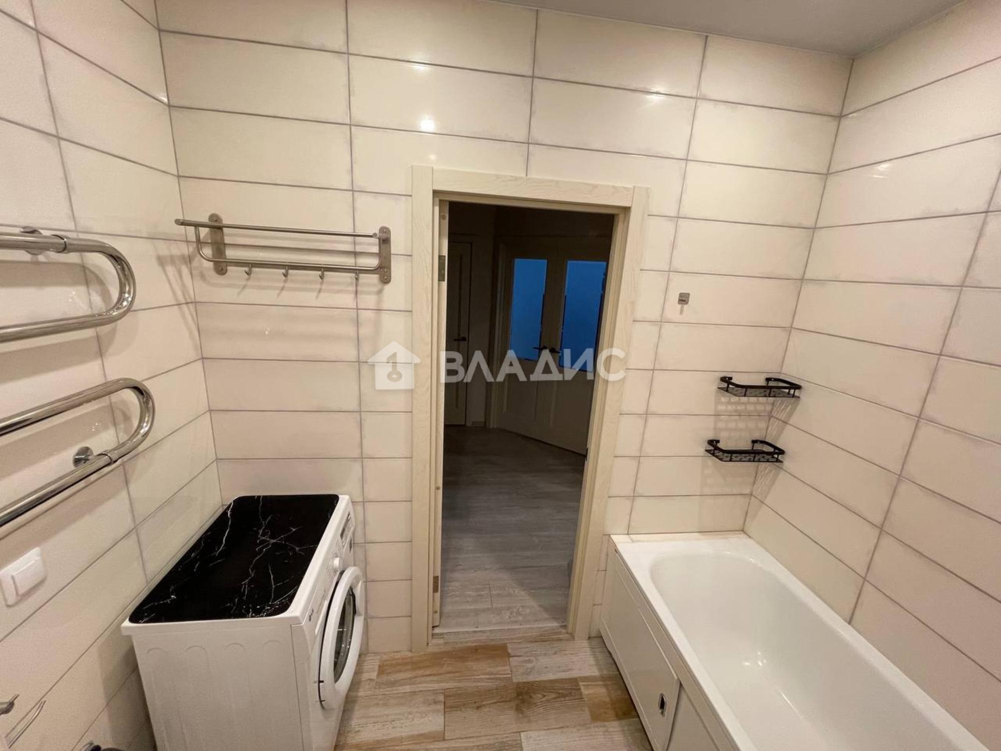 Купить квартиру за 8 850 000 рублей на Офицерская улица