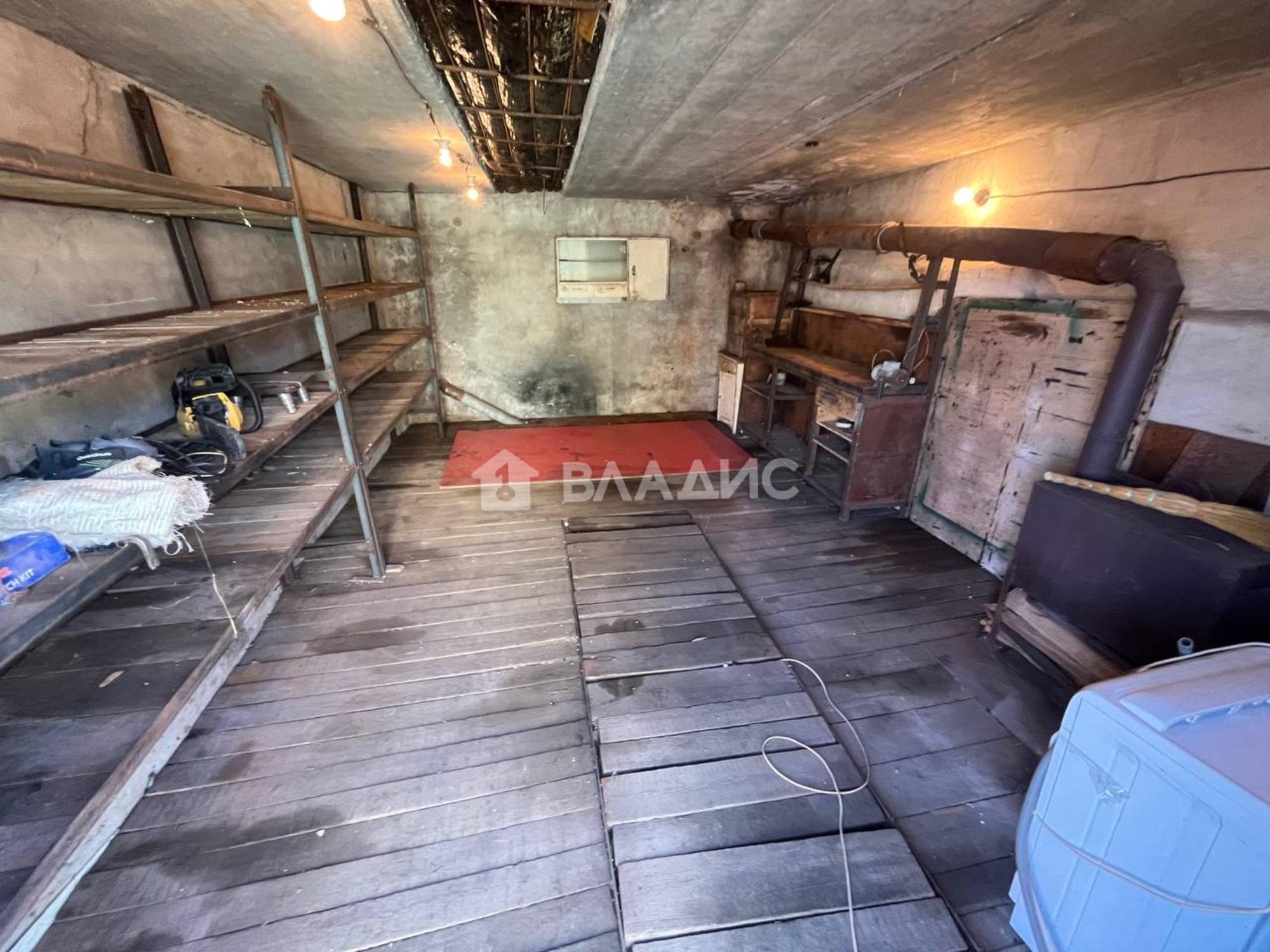 Купить гараж, место в паркинге за 830 000 рублей на улица Полины Осипенко