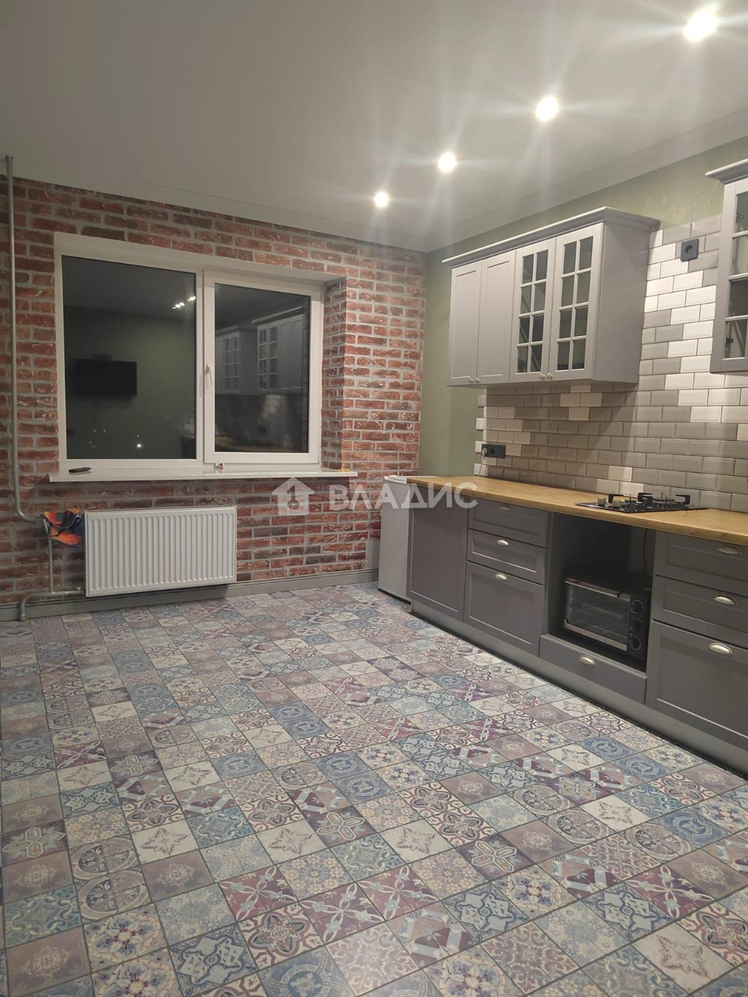 Сдать квартиру за 30 000 рублей на Красноармейская улица