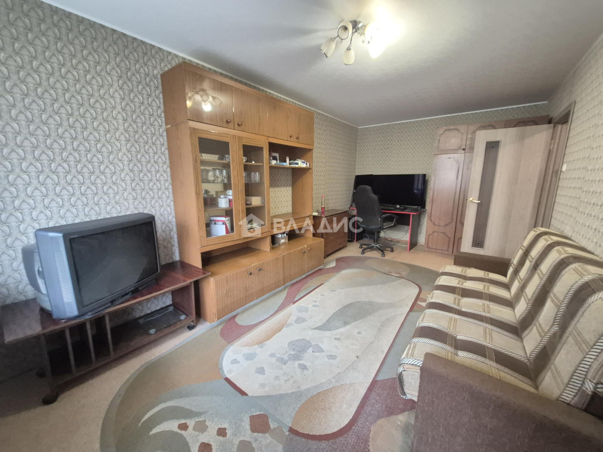 Купить квартиру за 3 800 000 рублей на улица Безыменского