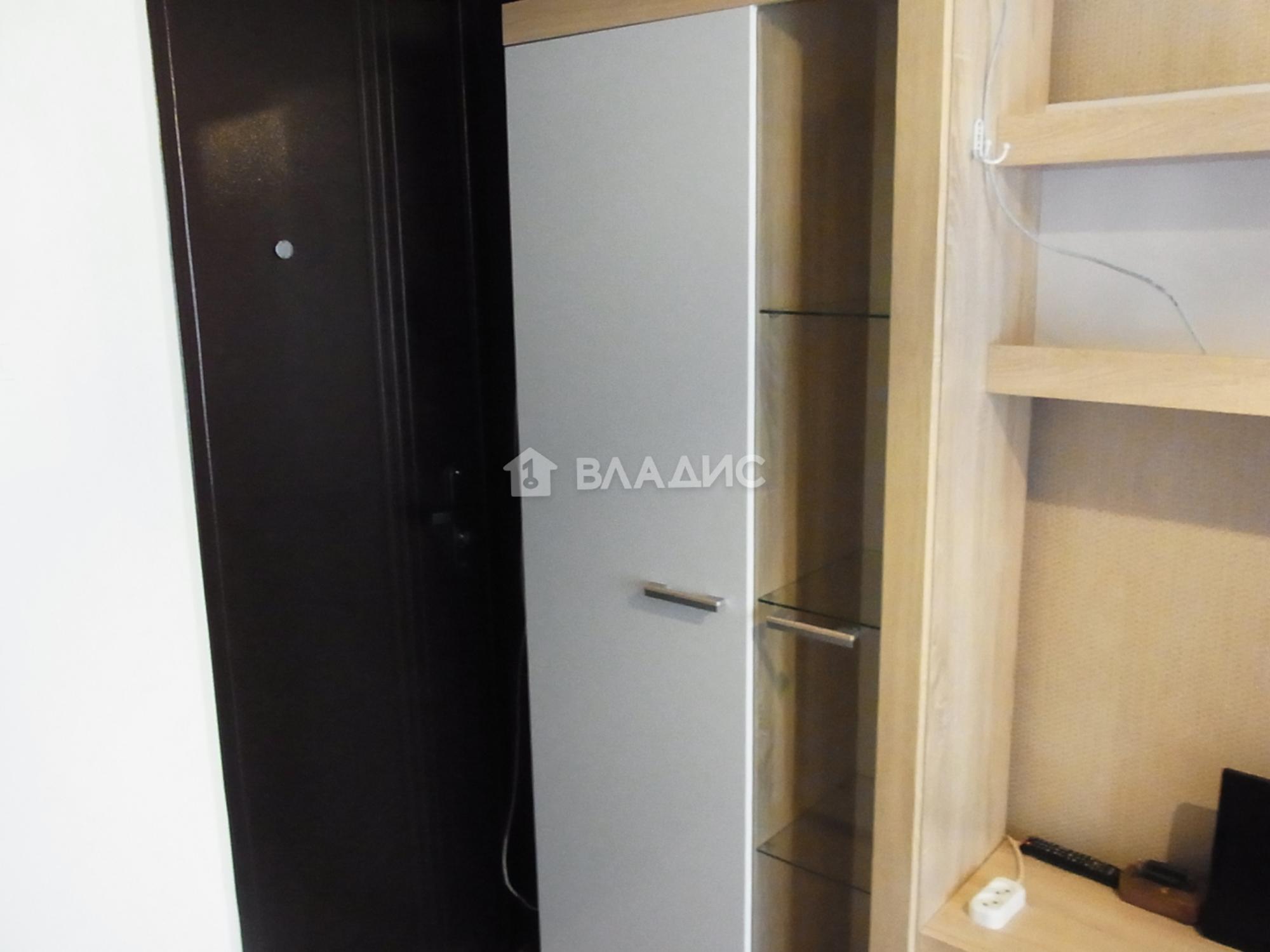 Сдать комнату за 10 000 рублей на Ново-Ямская улица