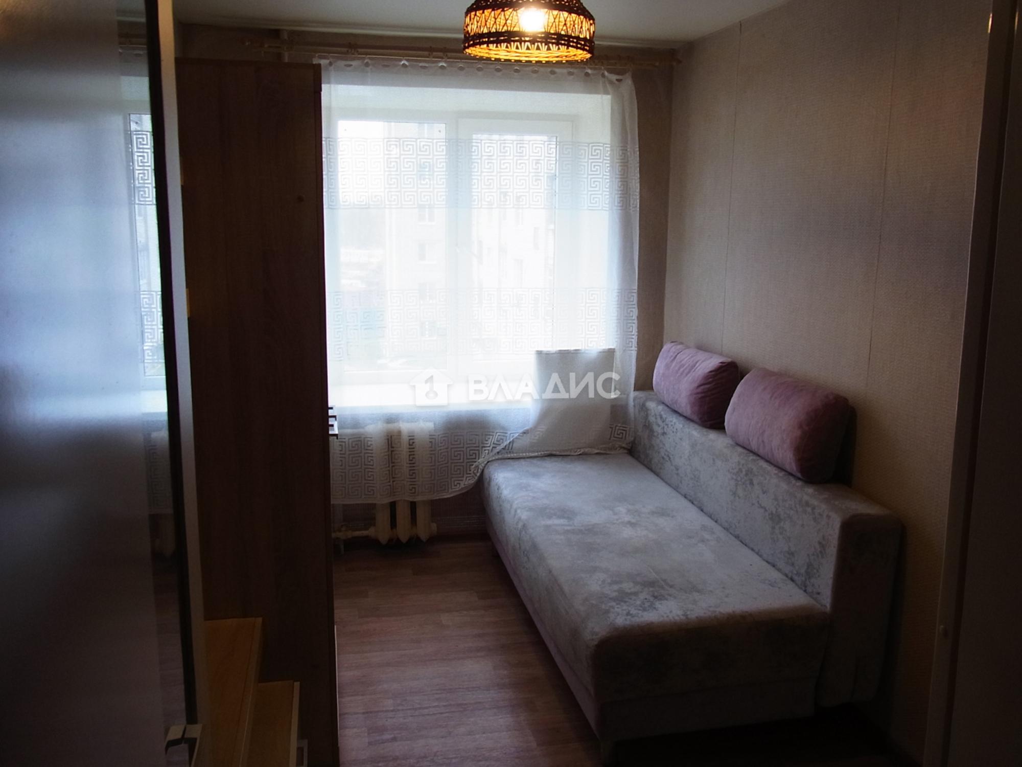 Сдать комнату за 10 000 рублей на Ново-Ямская улица