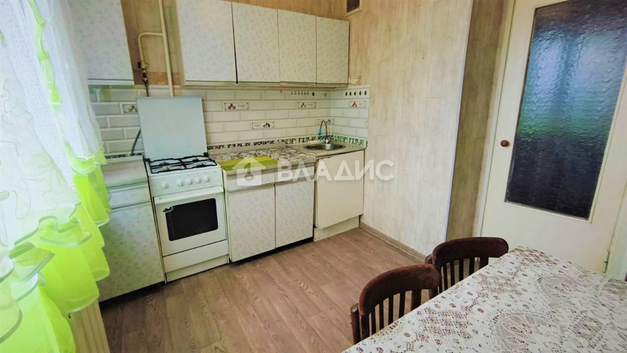 Купить квартиру за 4 500 000 рублей на улица Соколова-Соколёнка