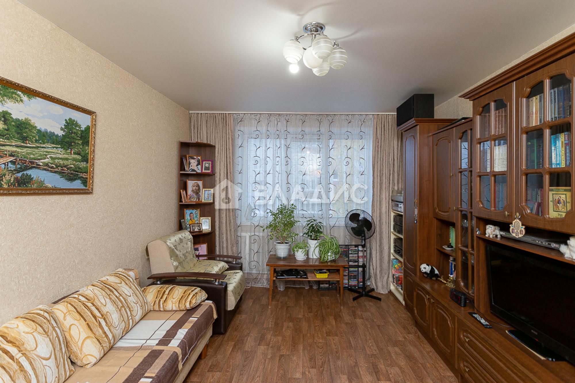 Купить квартиру за 4 600 000 рублей на улица Комиссарова