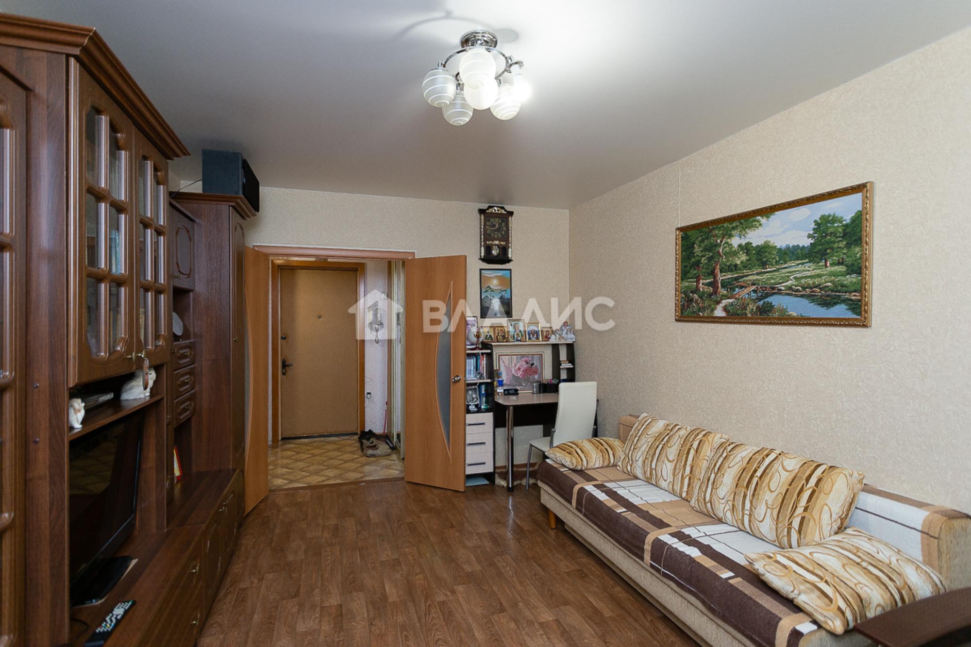 Купить квартиру за 4 600 000 рублей на улица Комиссарова