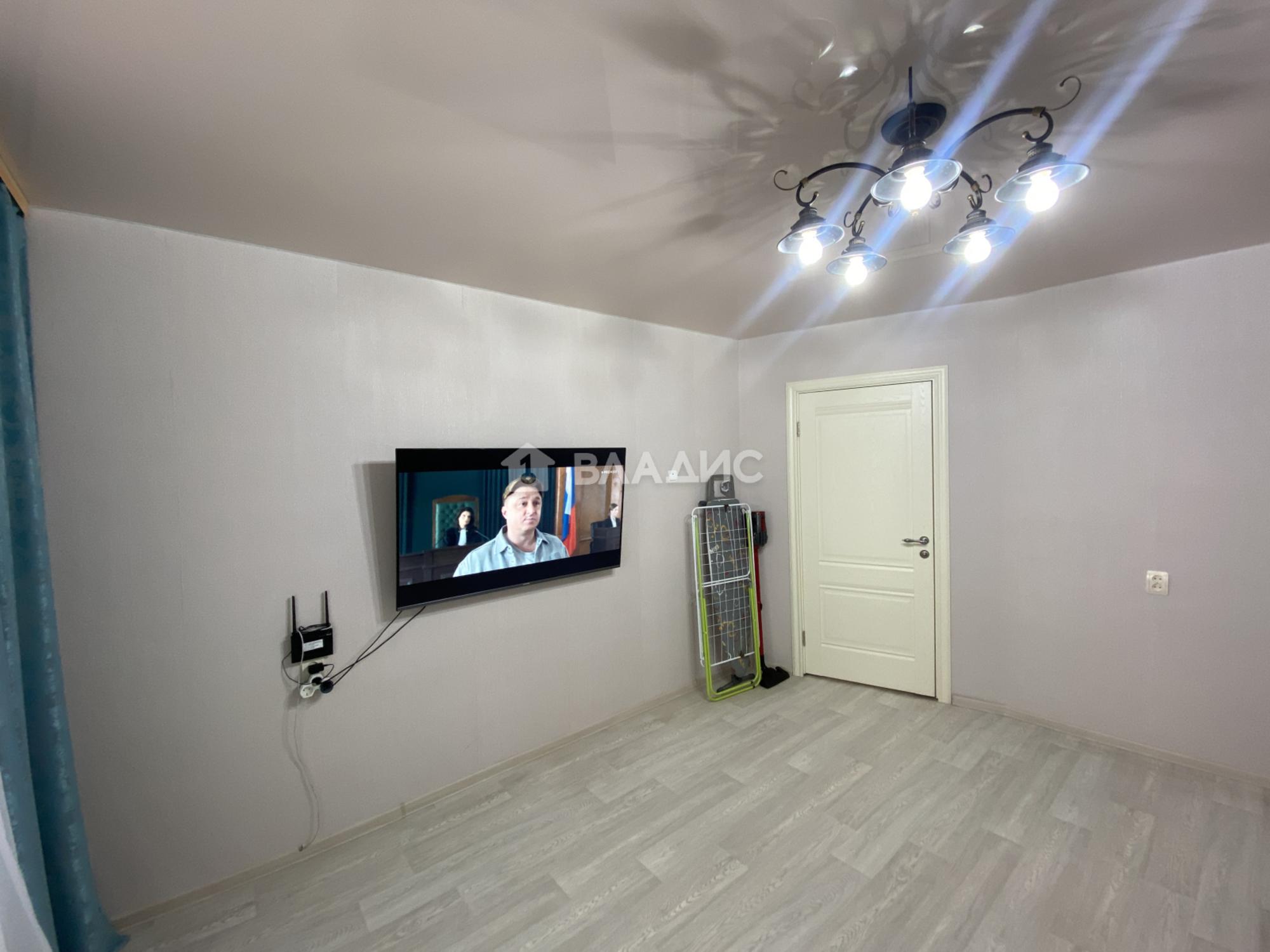 Купить квартиру за 5 000 000 рублей на Центральная улица