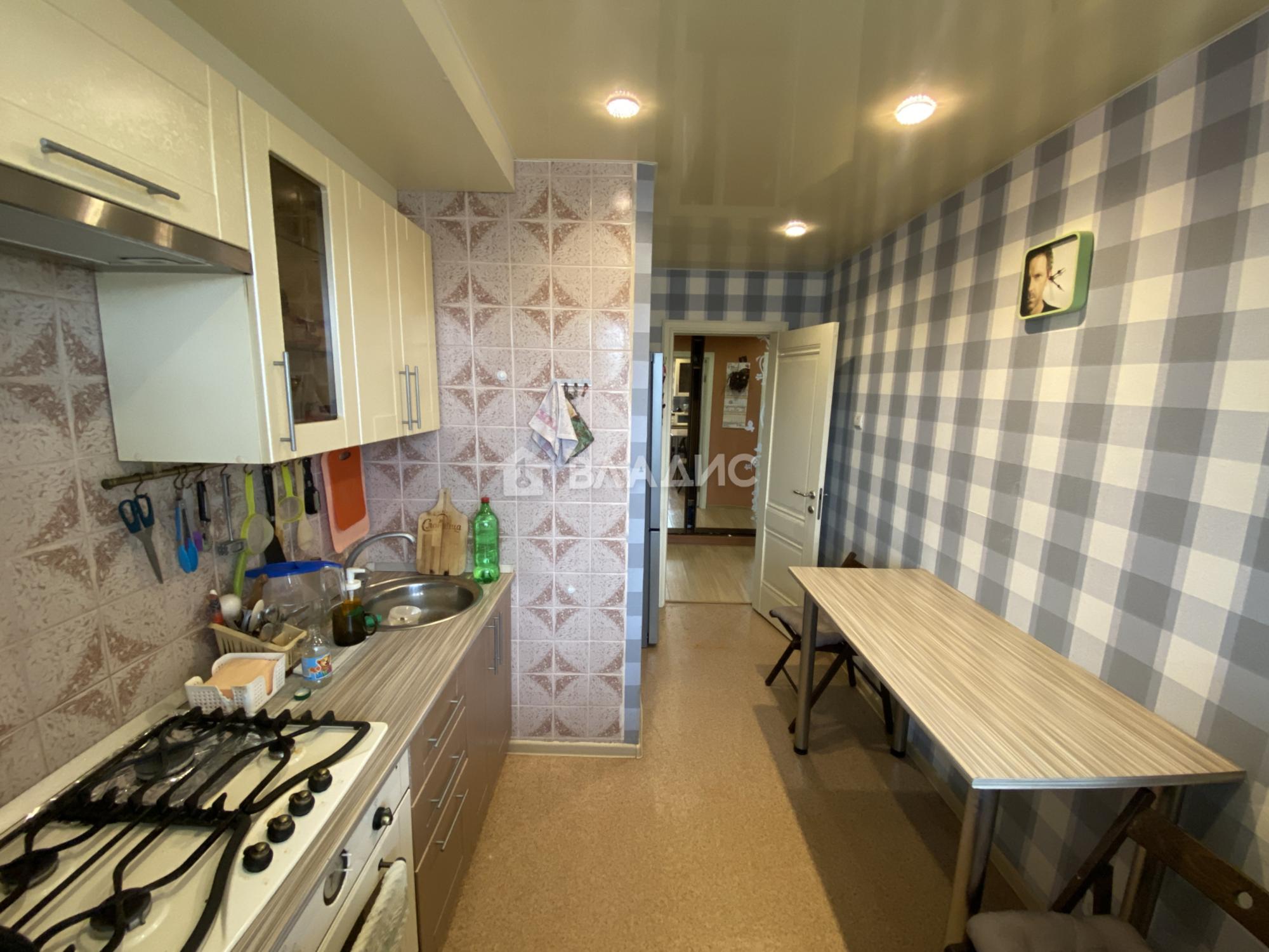 Купить квартиру за 5 000 000 рублей на Центральная улица